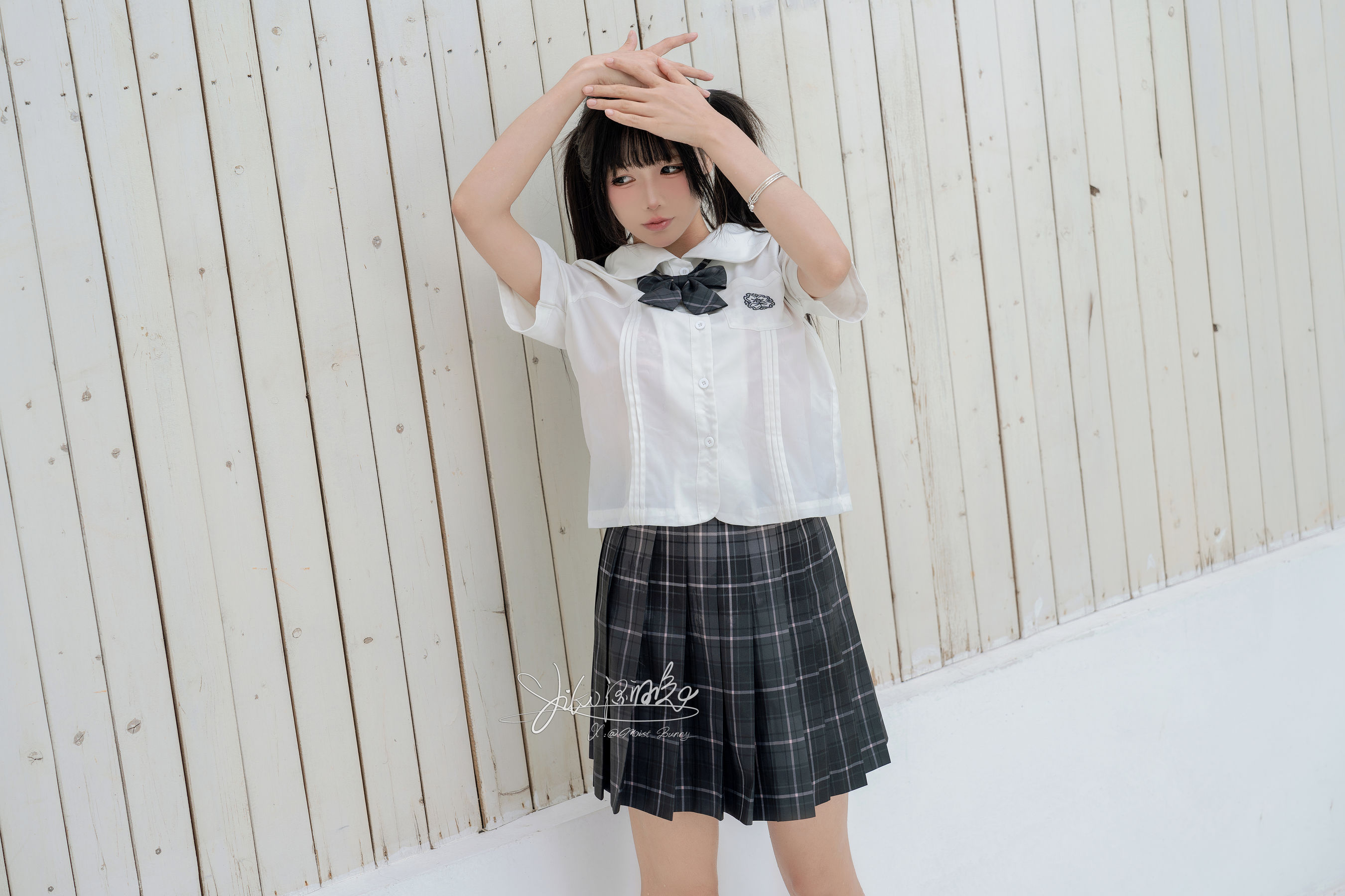 咬一口兔娘 - 雨后小故事/(89P)