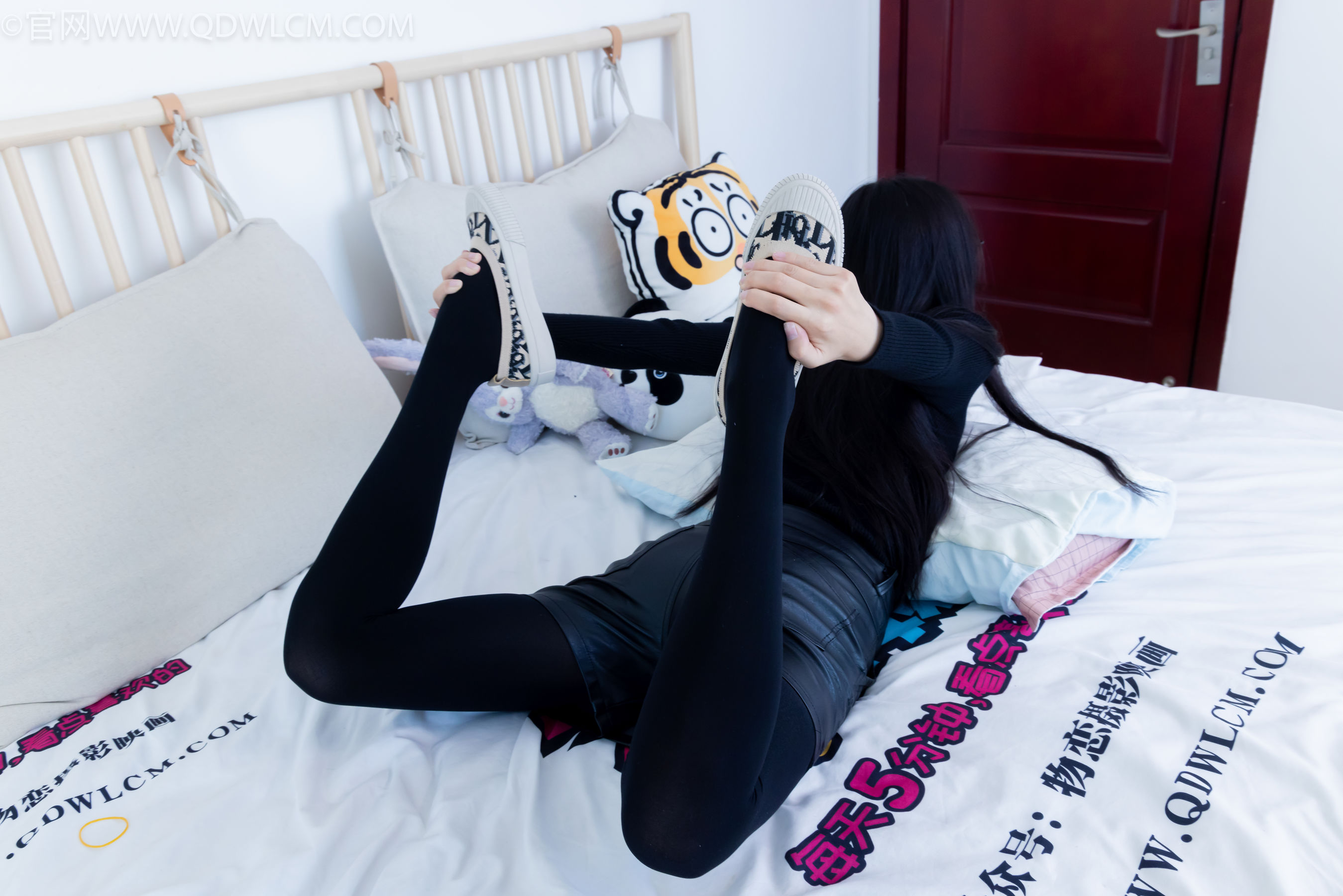 物恋传媒 No.2139 茯苓 -夜月/(165P)