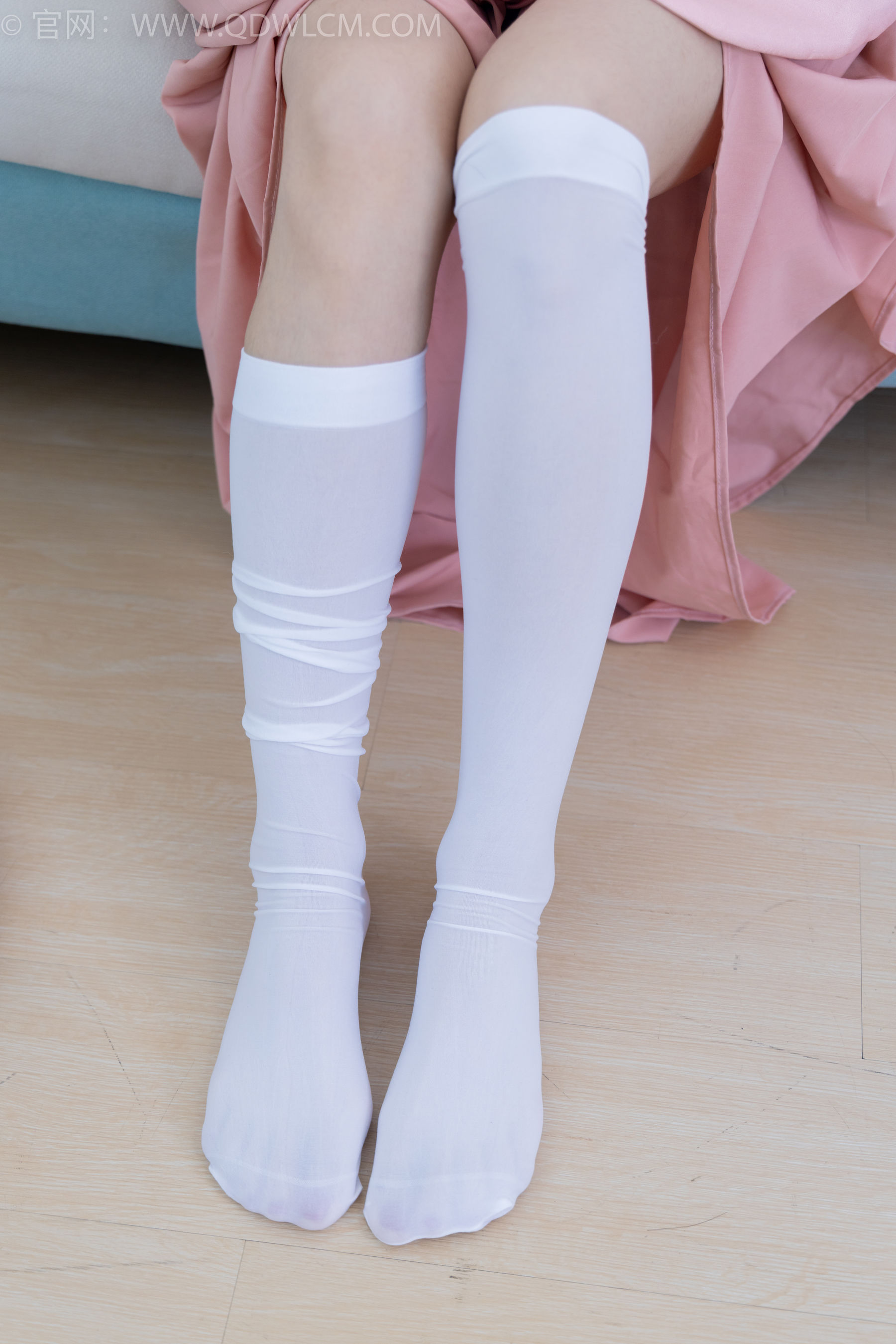 物恋传媒 No.2132 美兔 -心动一刹/(220P)