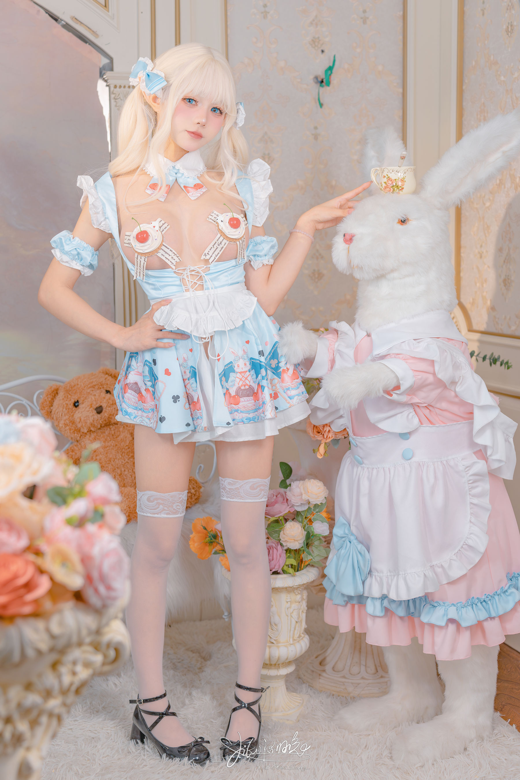 咬一口兔娘 - 爱丽丝蛋糕/(57P)