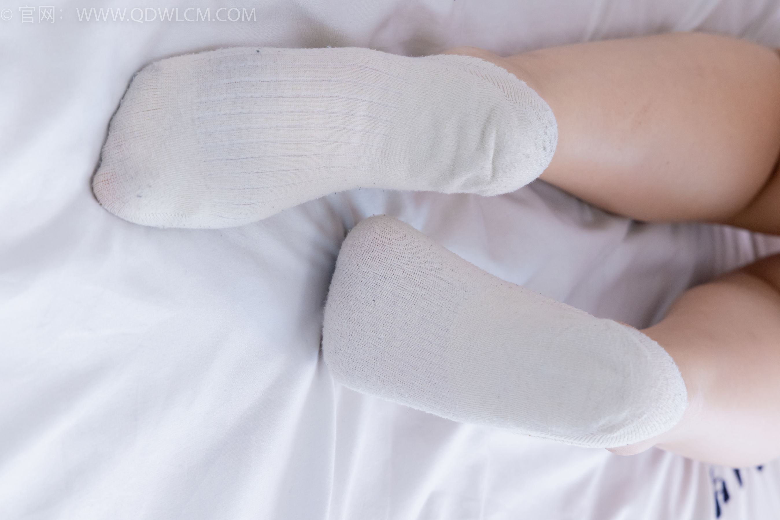 物恋传媒 No.2131 露露 -晨曦露水/(150P)