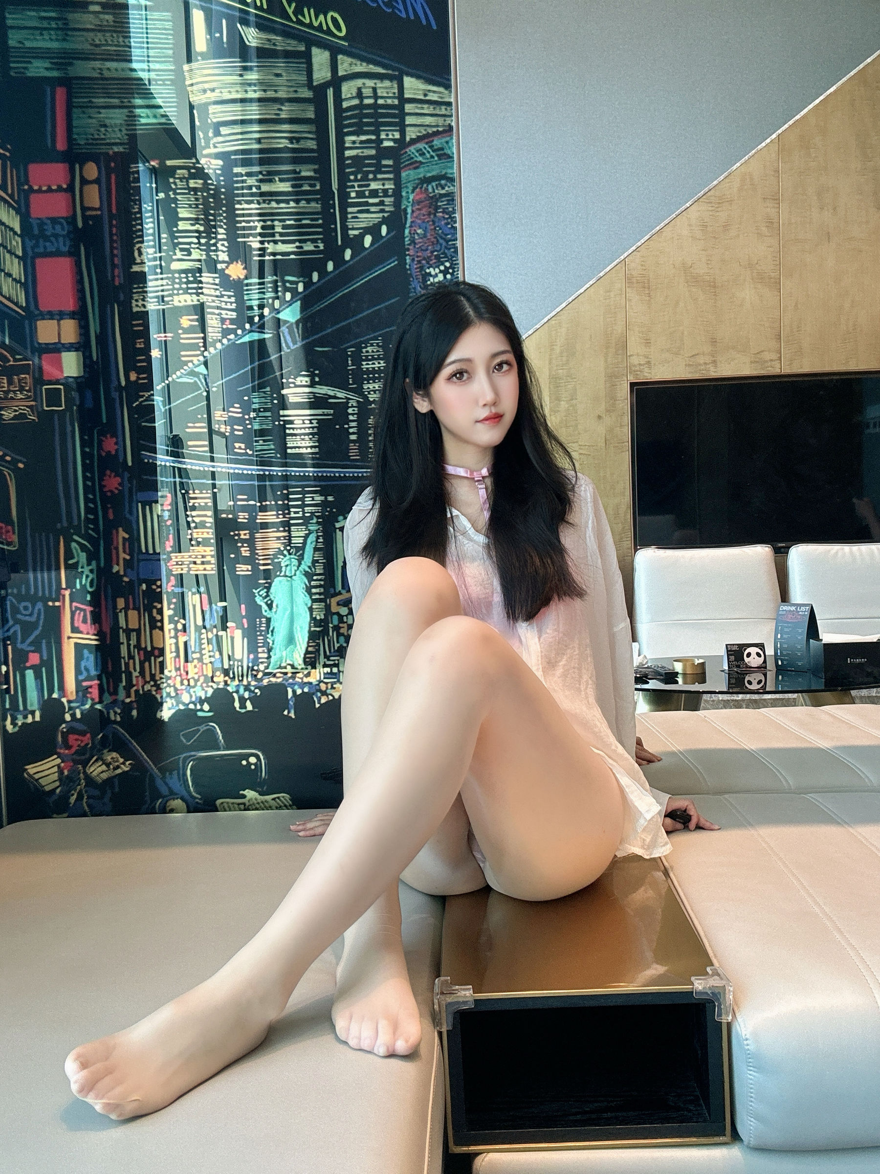 微博人气Coser不呆猫 - 粉色衬衣女友/(66P)