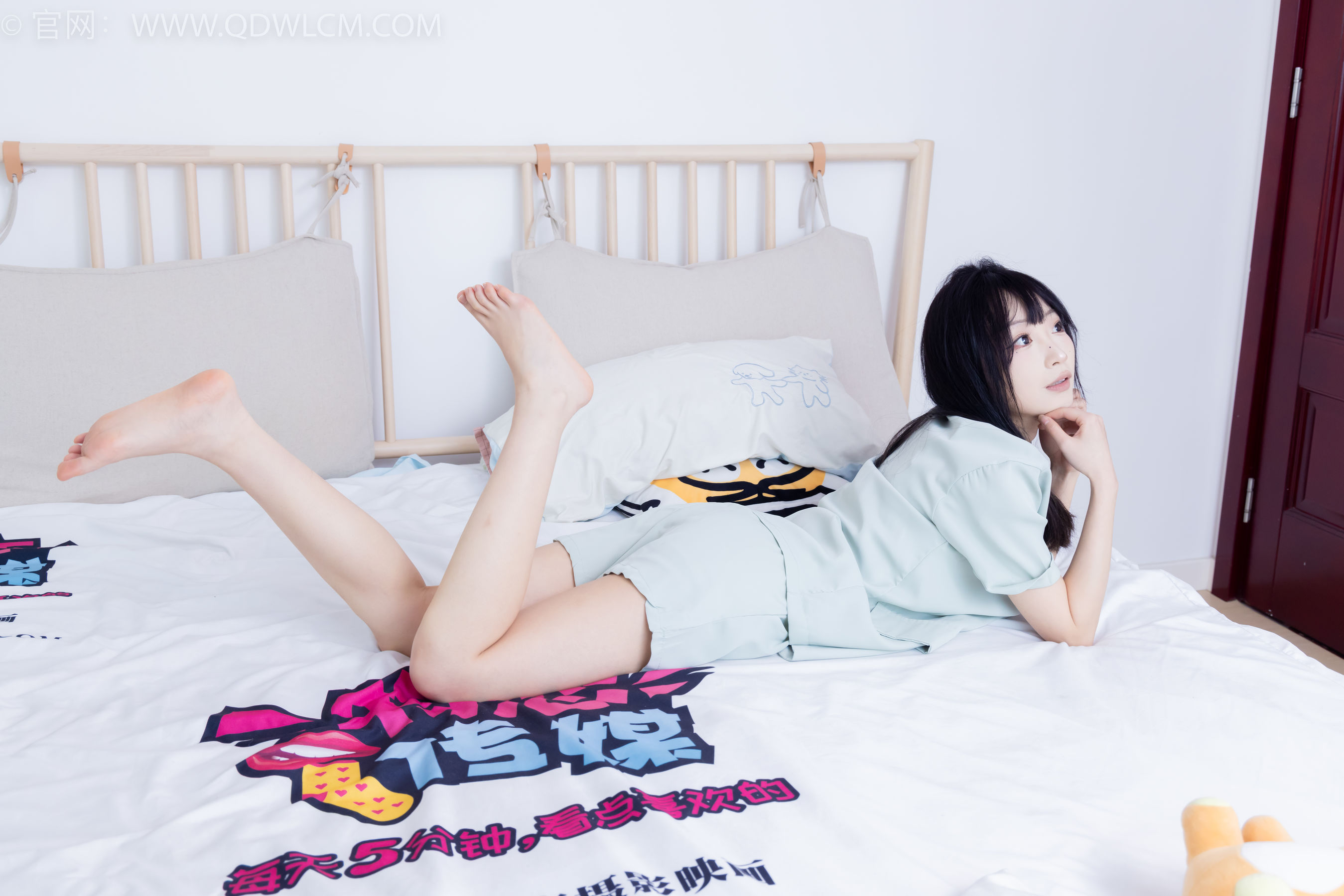 物恋传媒 No.2217 嘟嘟 - 正午阳光/(160P)