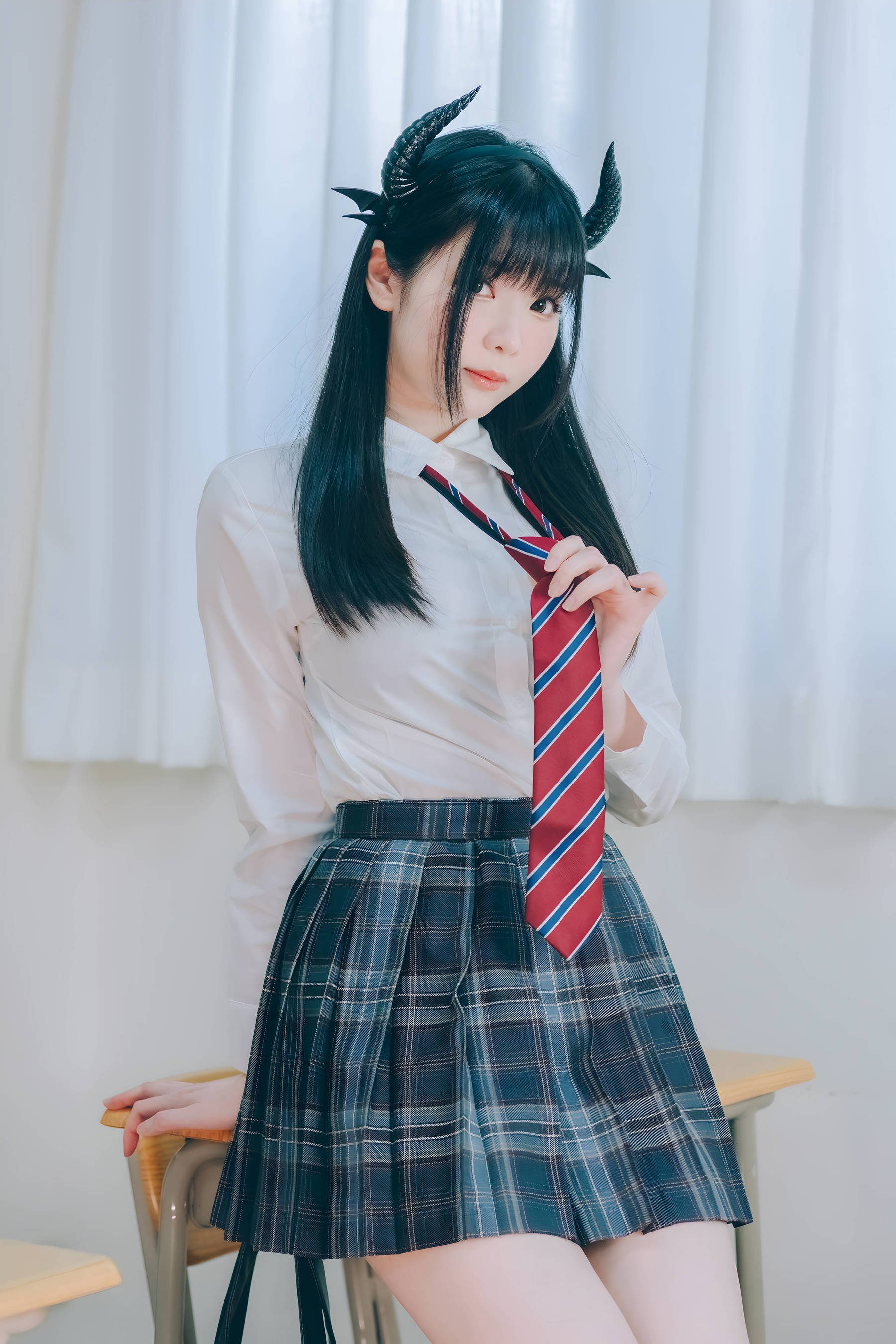 微博妹纸霜月shimo - 隣のサキュバス霜月さん vol.01/(123P)