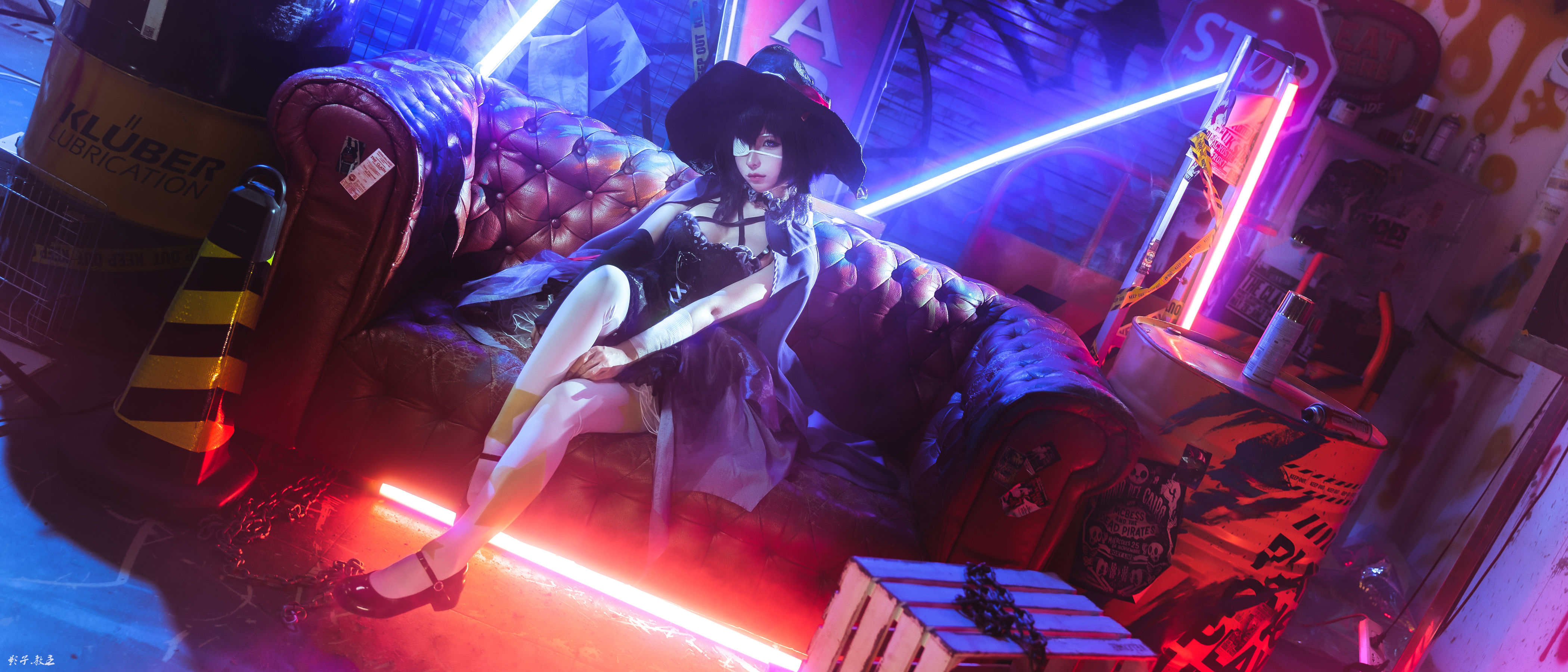 动漫博主蠢沫沫 - 教主的六花/(24P)