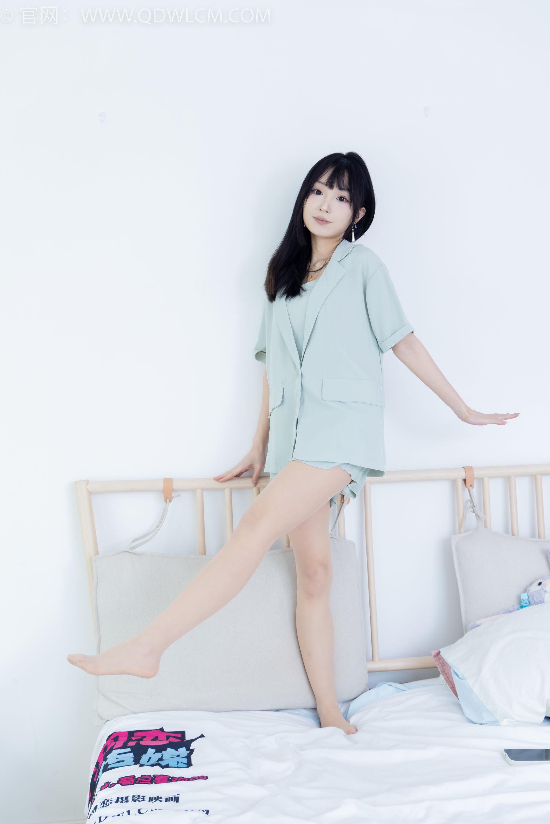 物恋传媒 No.2217 嘟嘟 - 正午阳光/(160P)