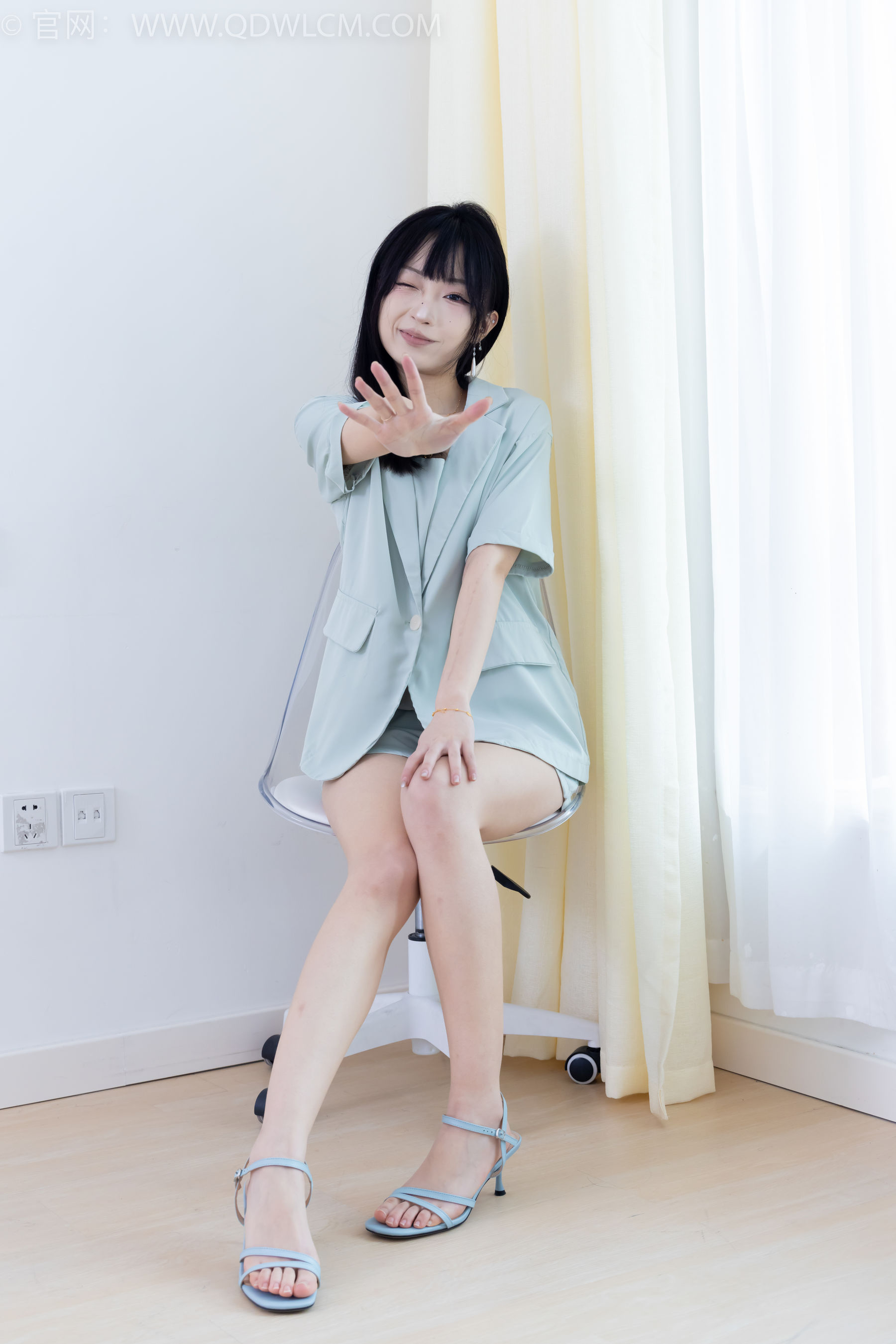 物恋传媒 No.2217 嘟嘟 - 正午阳光/(160P)