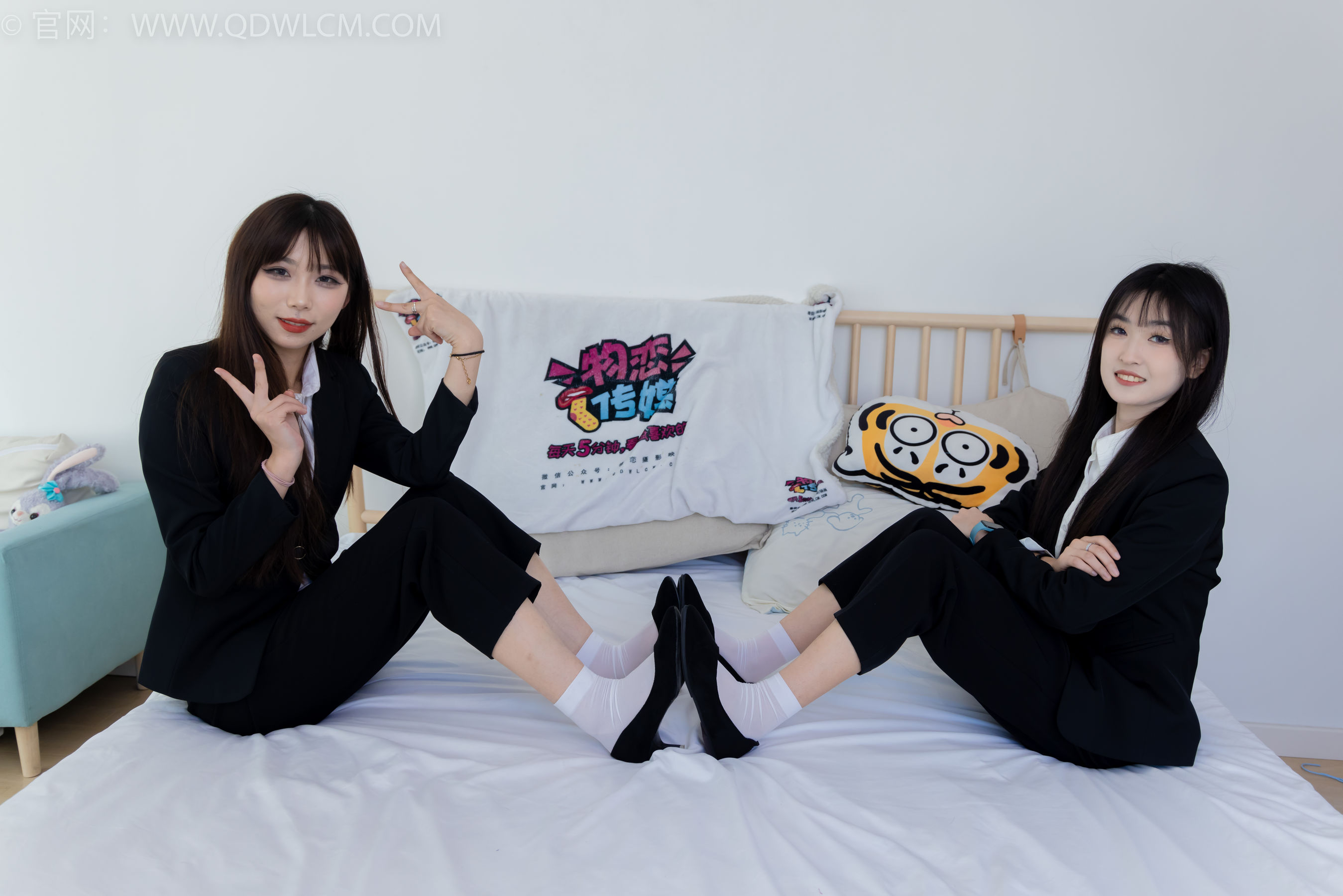 物恋传媒 No.2216 泡泡&嘉木 - 手心的蔷薇/(225P)