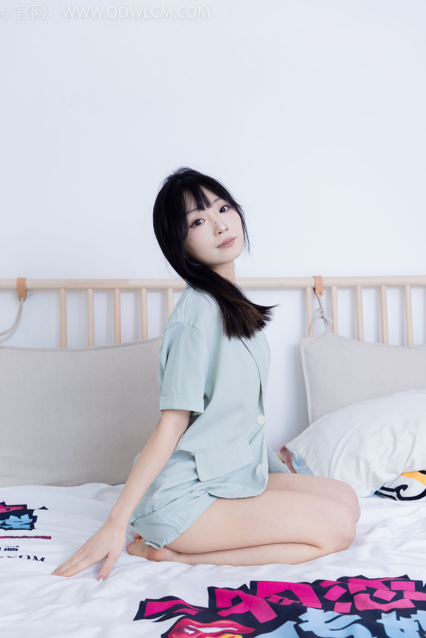 物恋传媒 No.2217 嘟嘟 - 正午阳光/(160P)