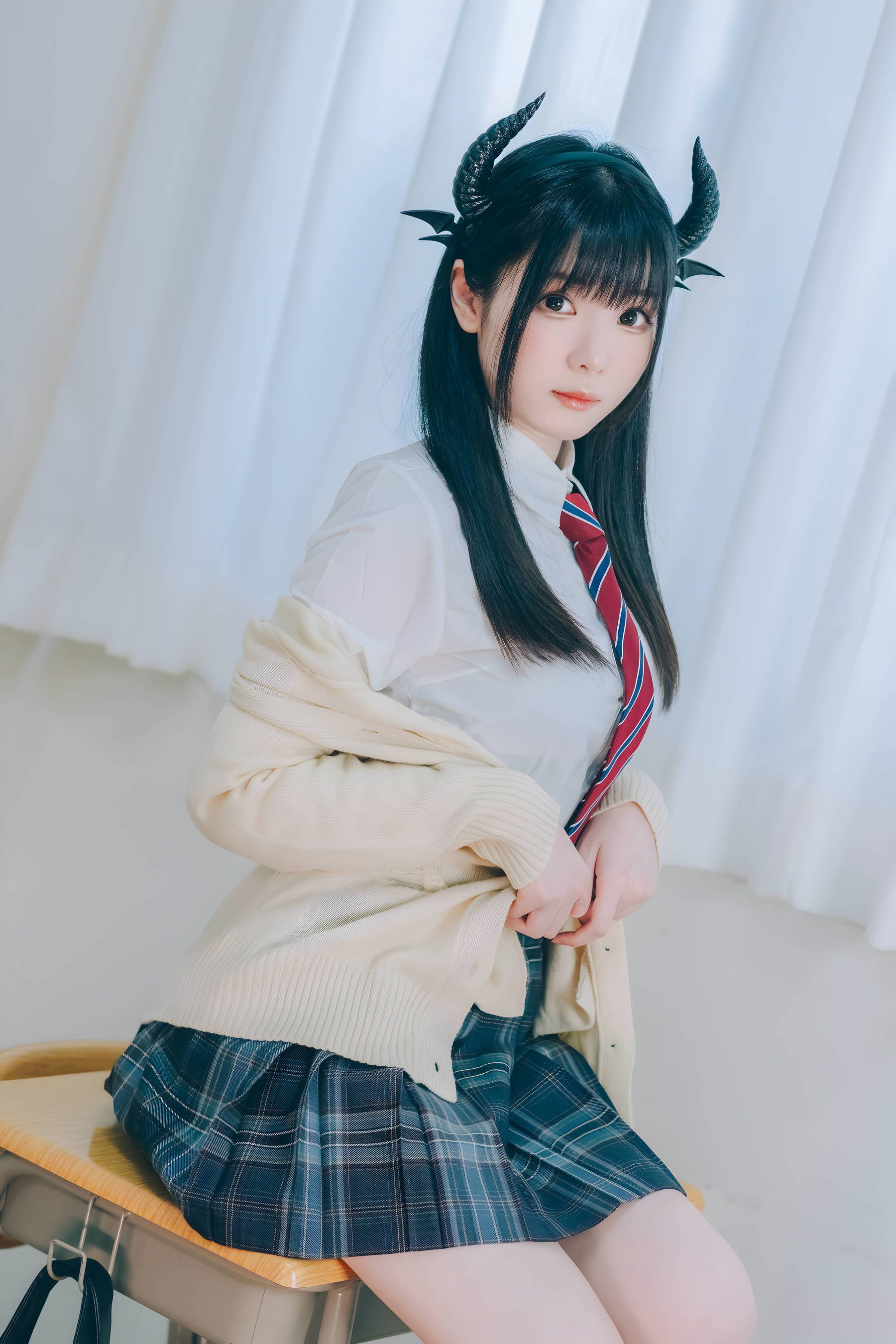 微博妹纸霜月shimo - 隣のサキュバス霜月さん vol.01/(123P)