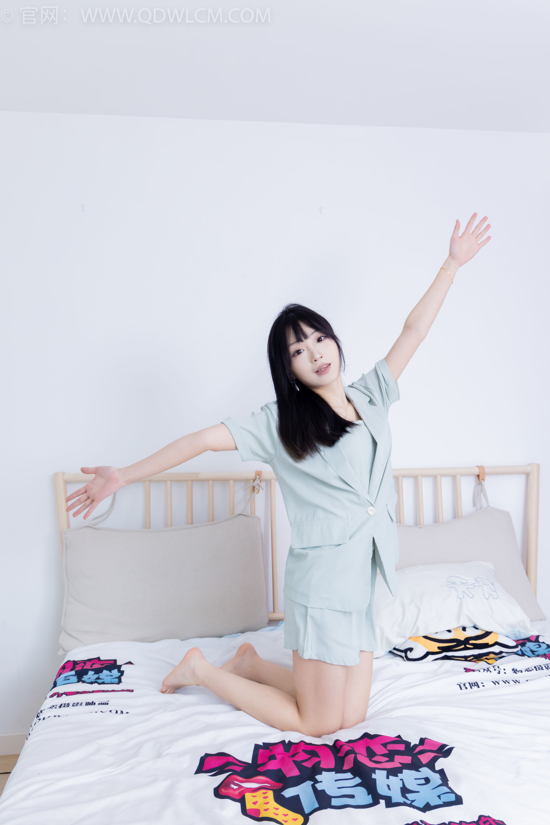 物恋传媒 No.2217 嘟嘟 - 正午阳光/(160P)