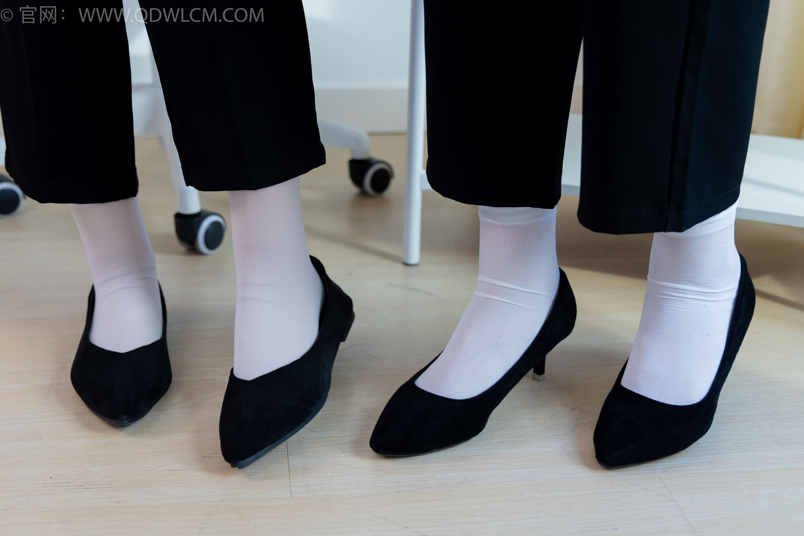 物恋传媒 No.2216 泡泡&嘉木 - 手心的蔷薇/(225P)