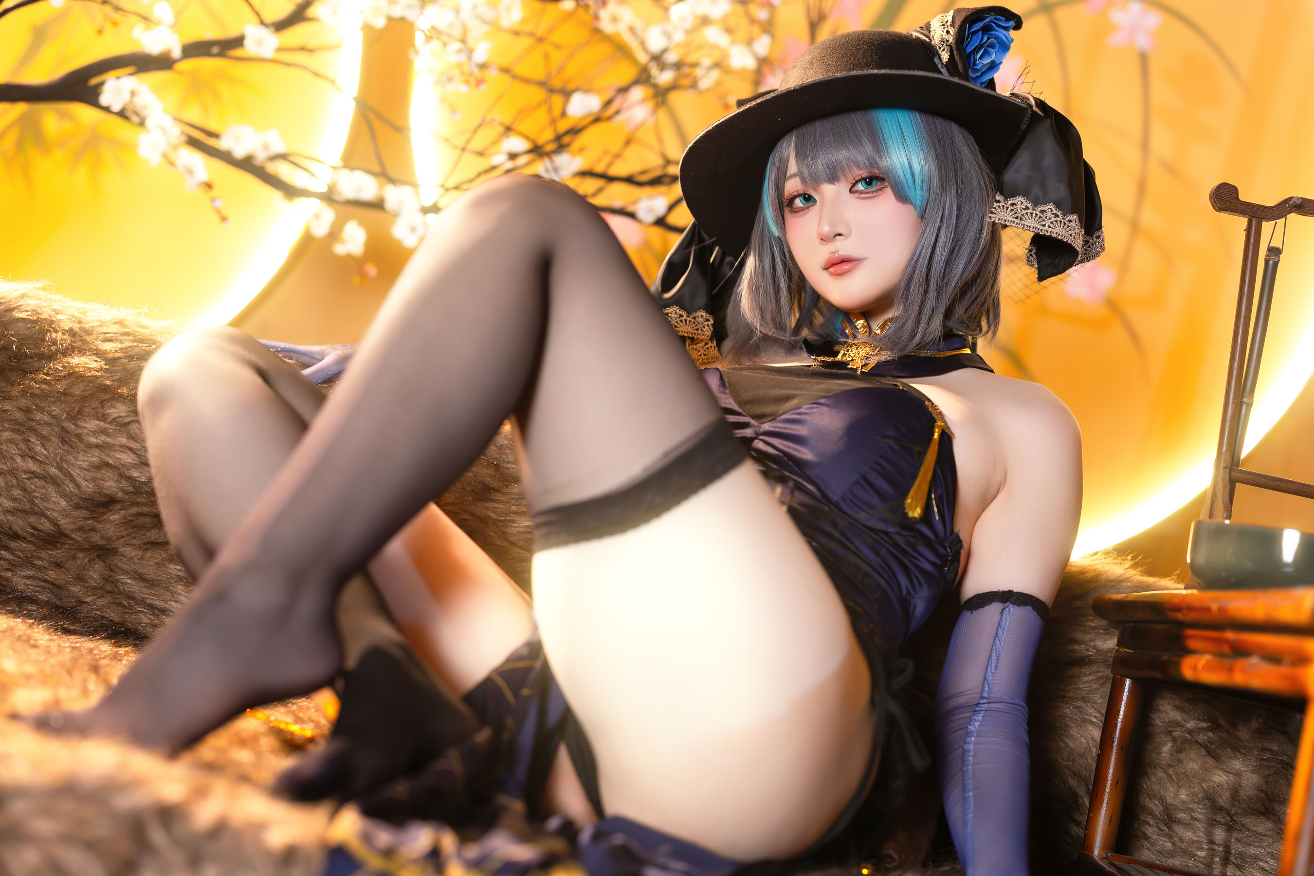 屿鱼 - 金装猫猫头/(60P)