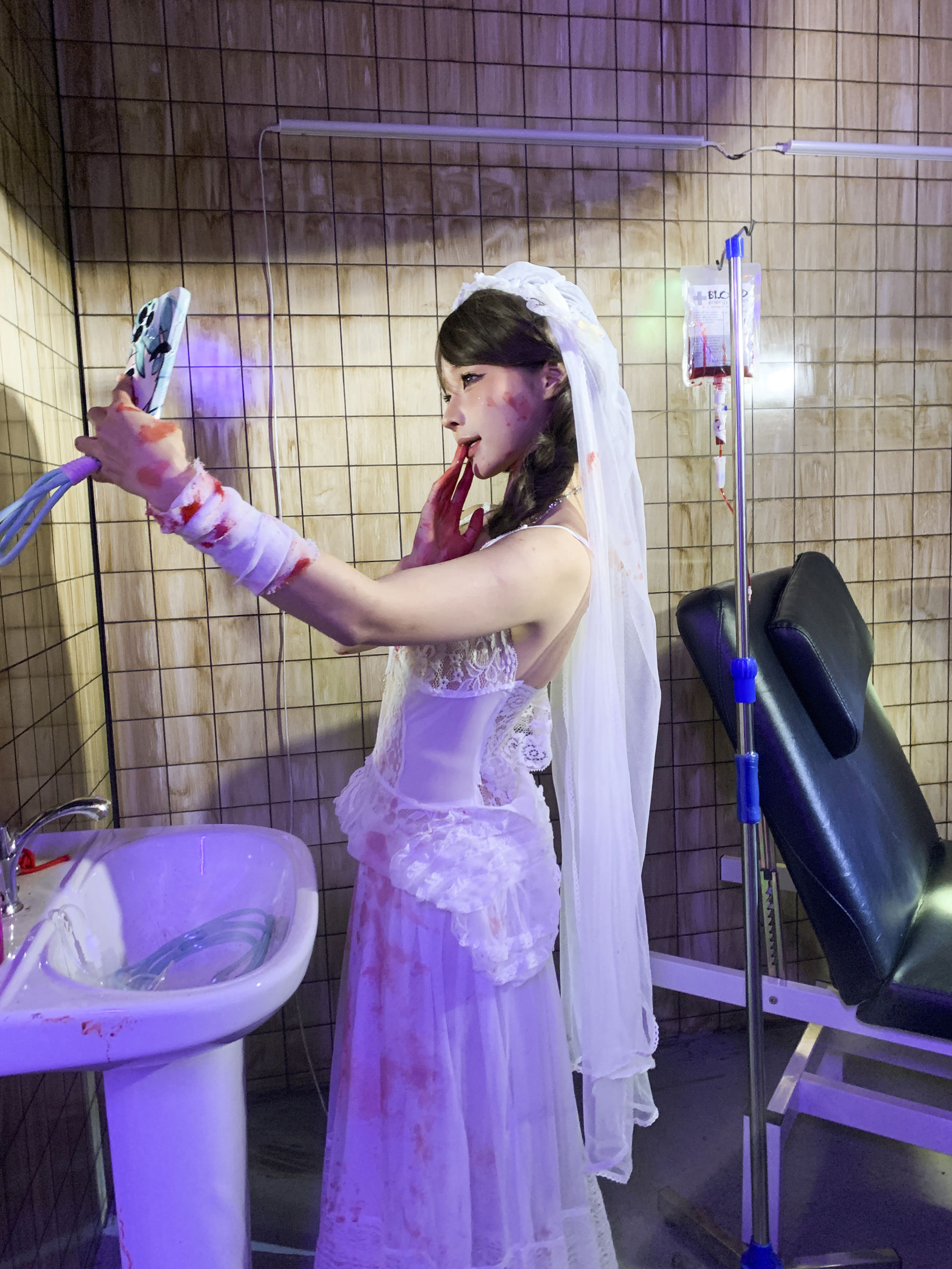 动漫博主蠢沫沫 - 废墟新娘/(133P)