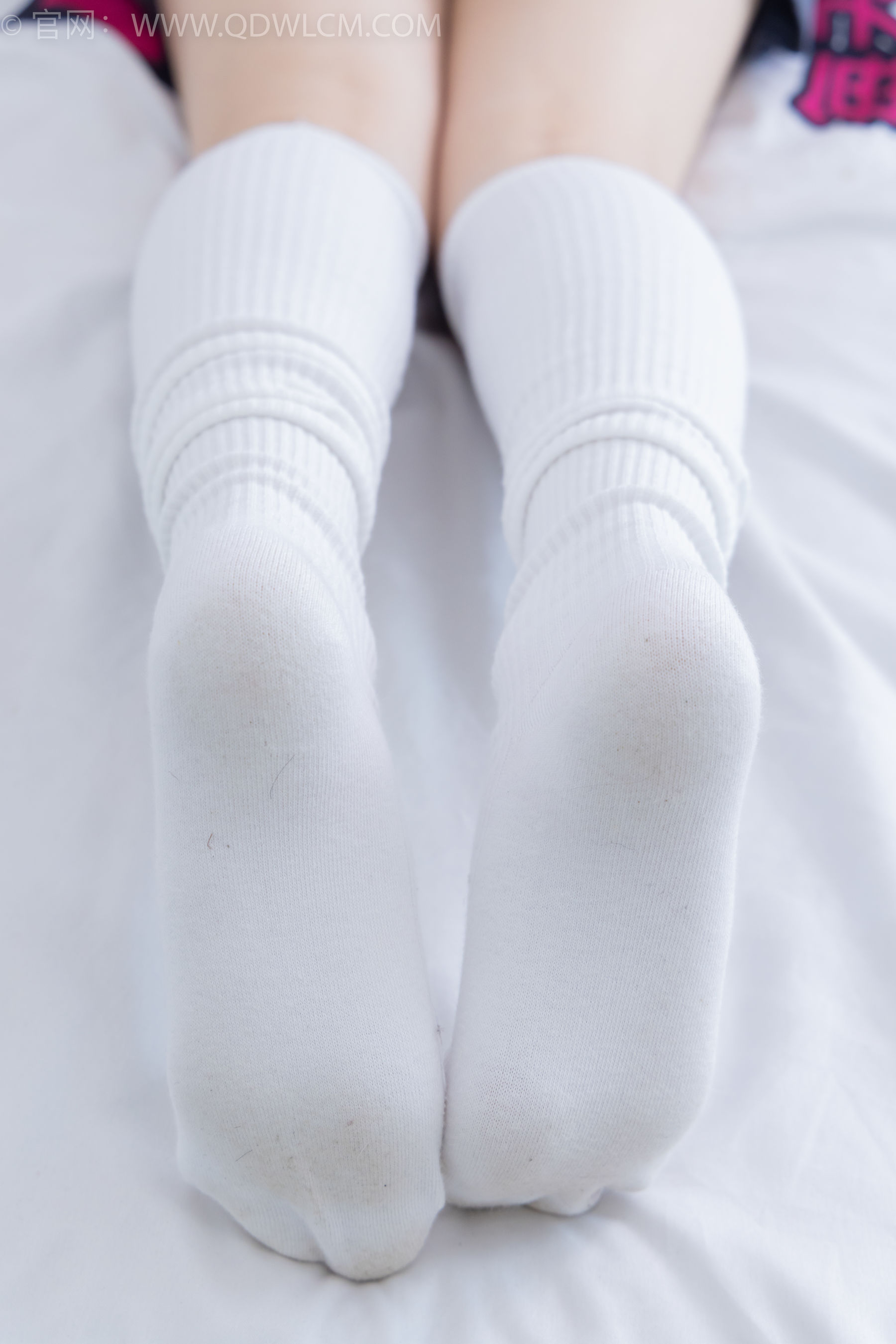 物恋传媒 No.2218 闪闪 - 黑夜是平静的/(180P)