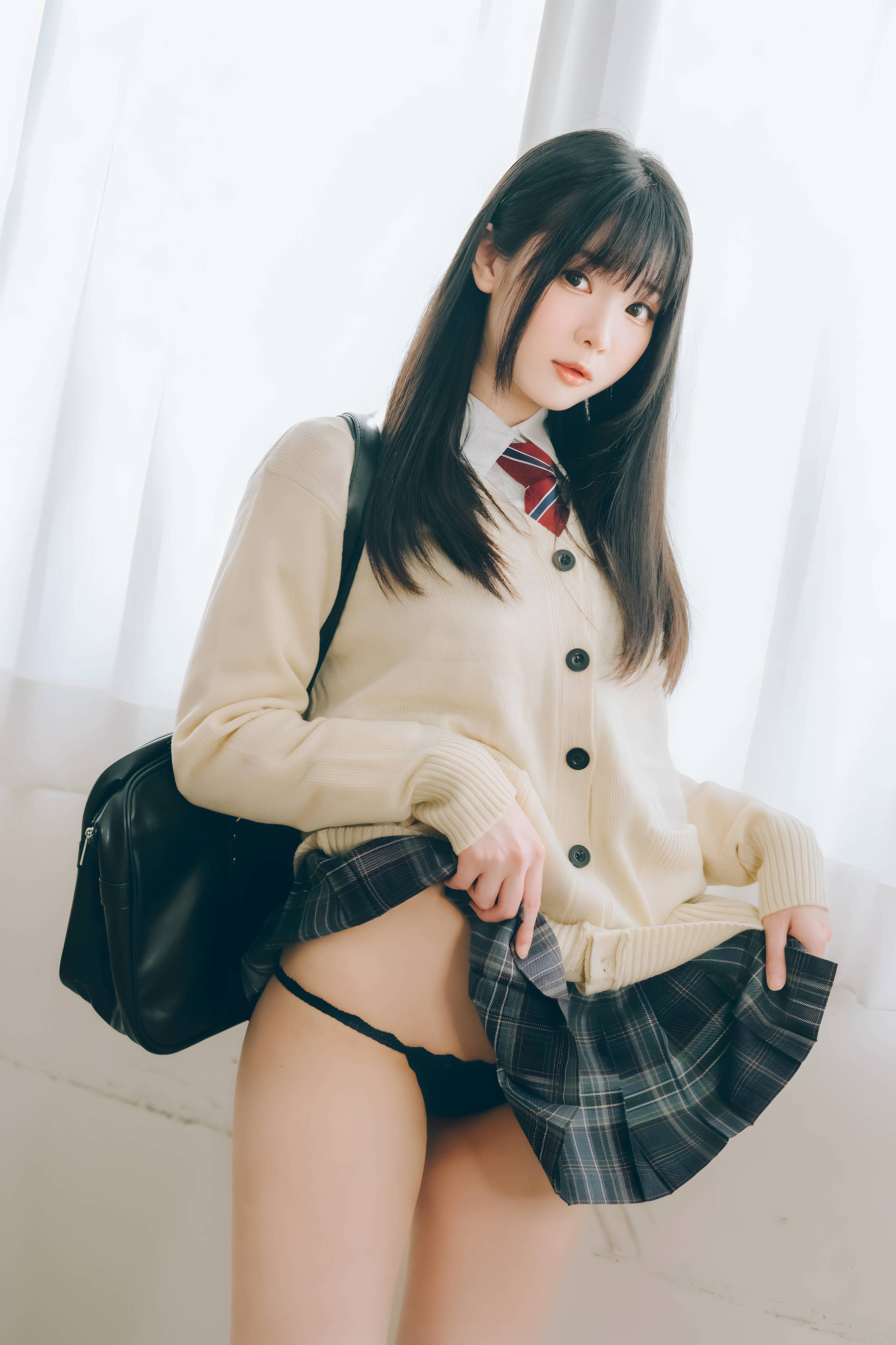 微博妹纸霜月shimo - 隣のサキュバス霜月さん vol.01/(123P)