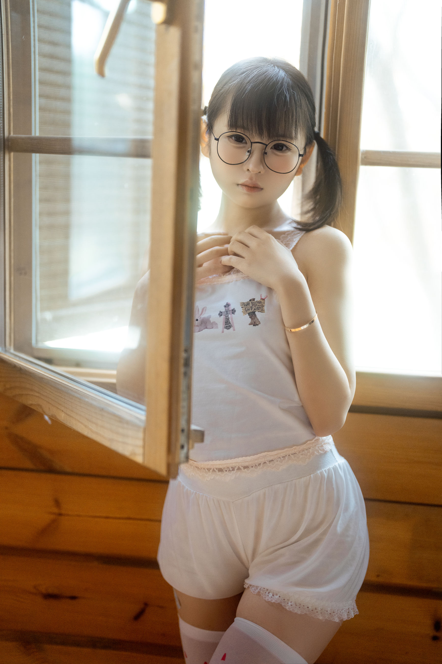 幼水铃衣 - 双马尾/(79P)