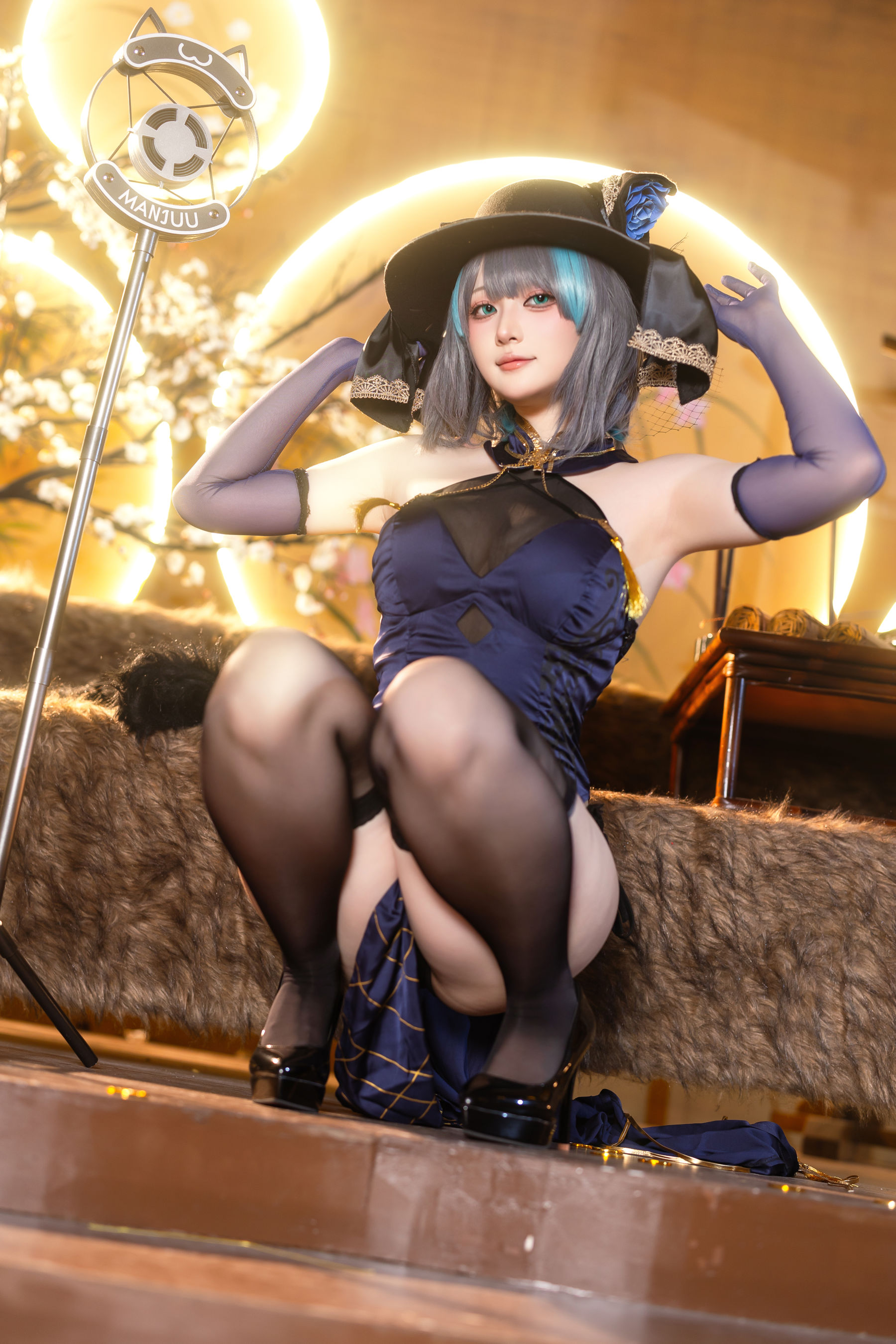 屿鱼 - 金装猫猫头/(60P)