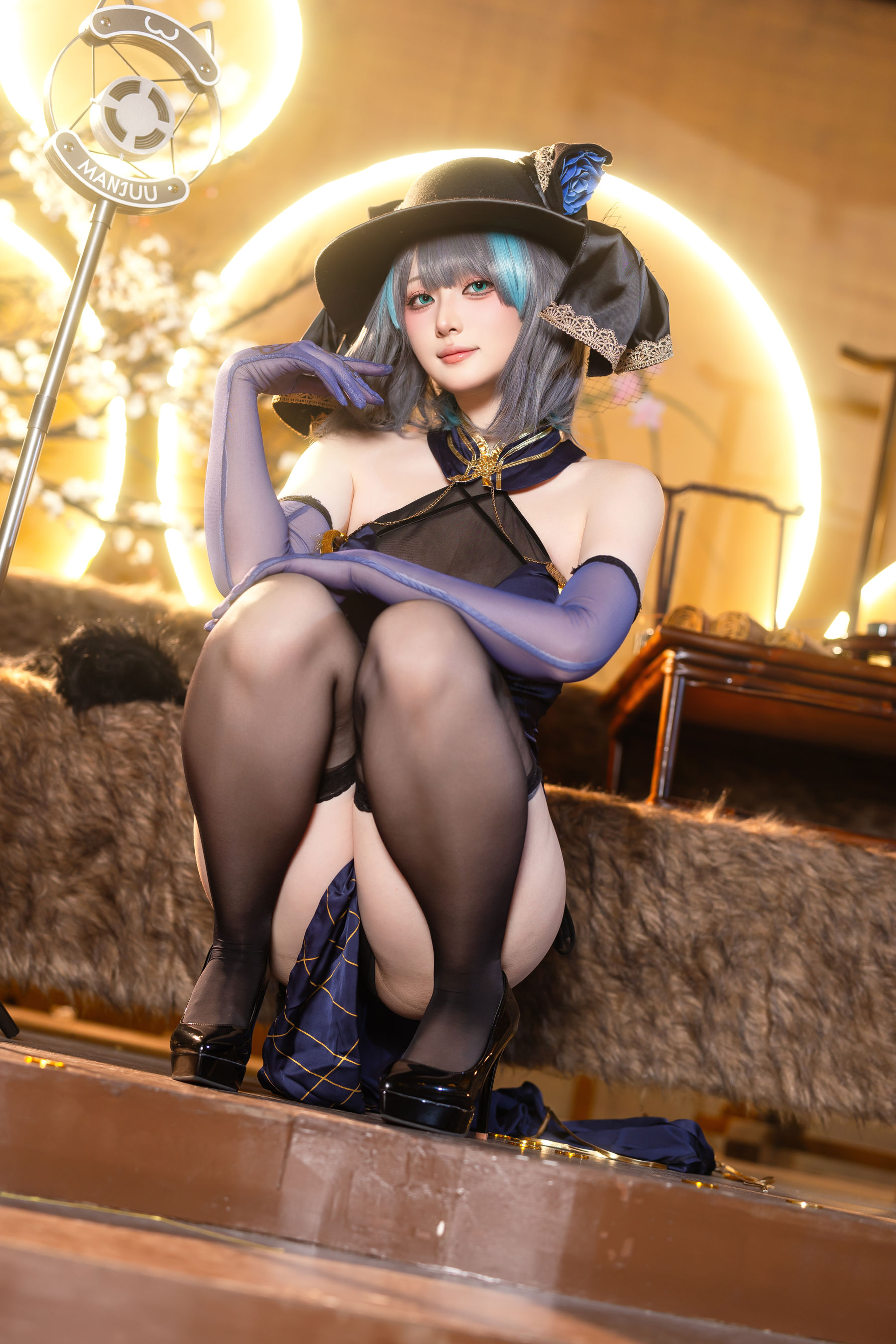 屿鱼 - 金装猫猫头/(60P)