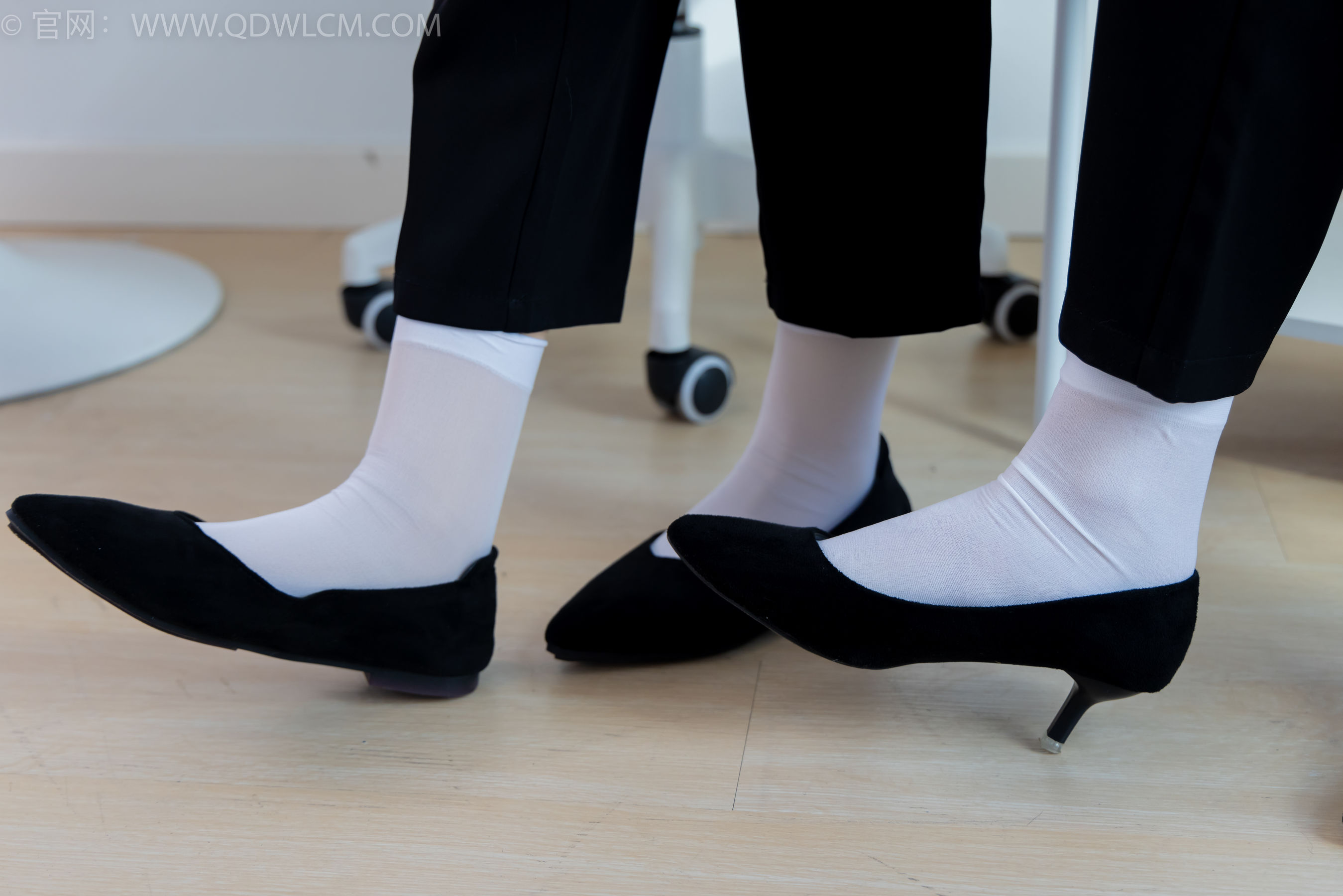 物恋传媒 No.2216 泡泡&嘉木 - 手心的蔷薇/(225P)