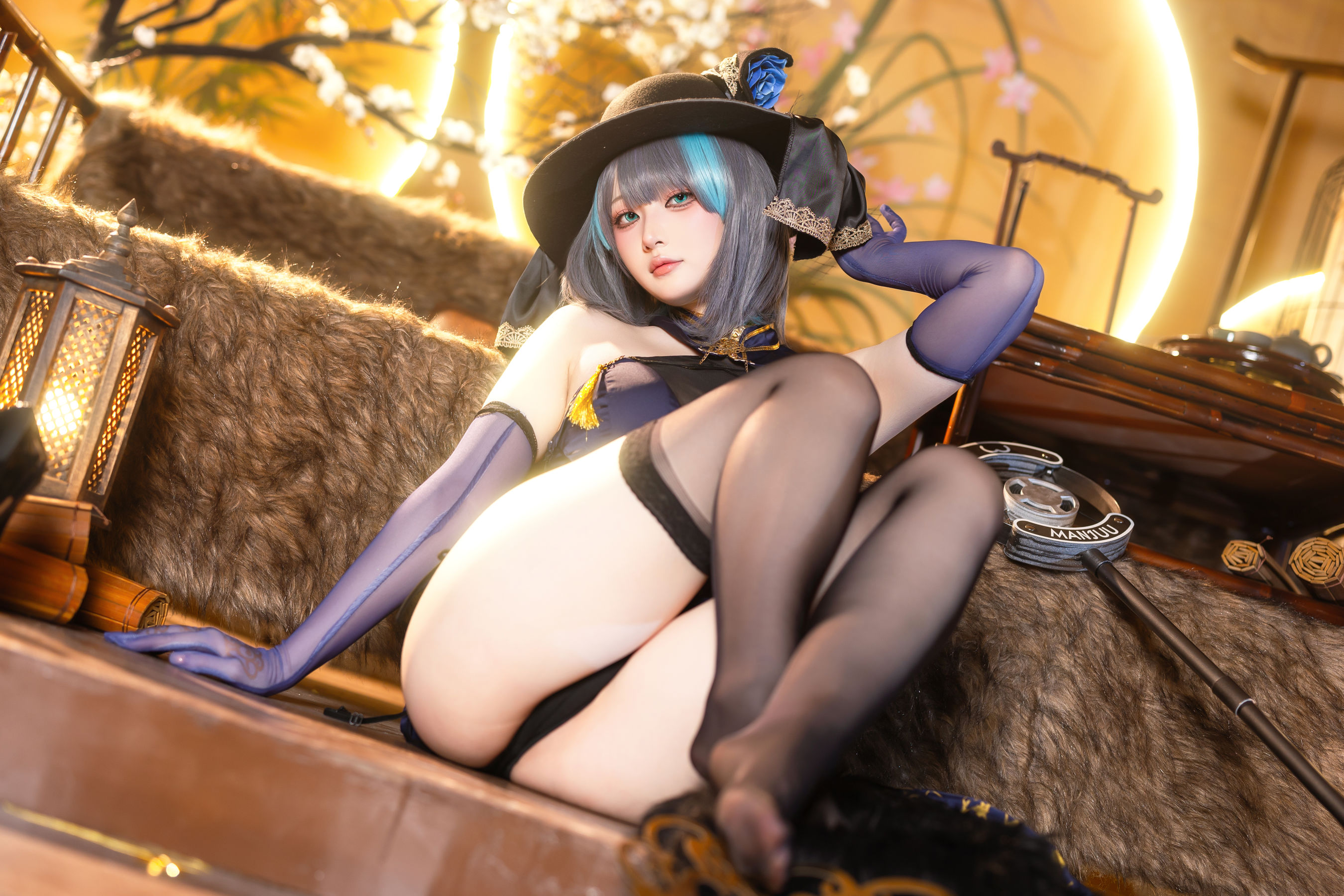 屿鱼 - 金装猫猫头/(60P)