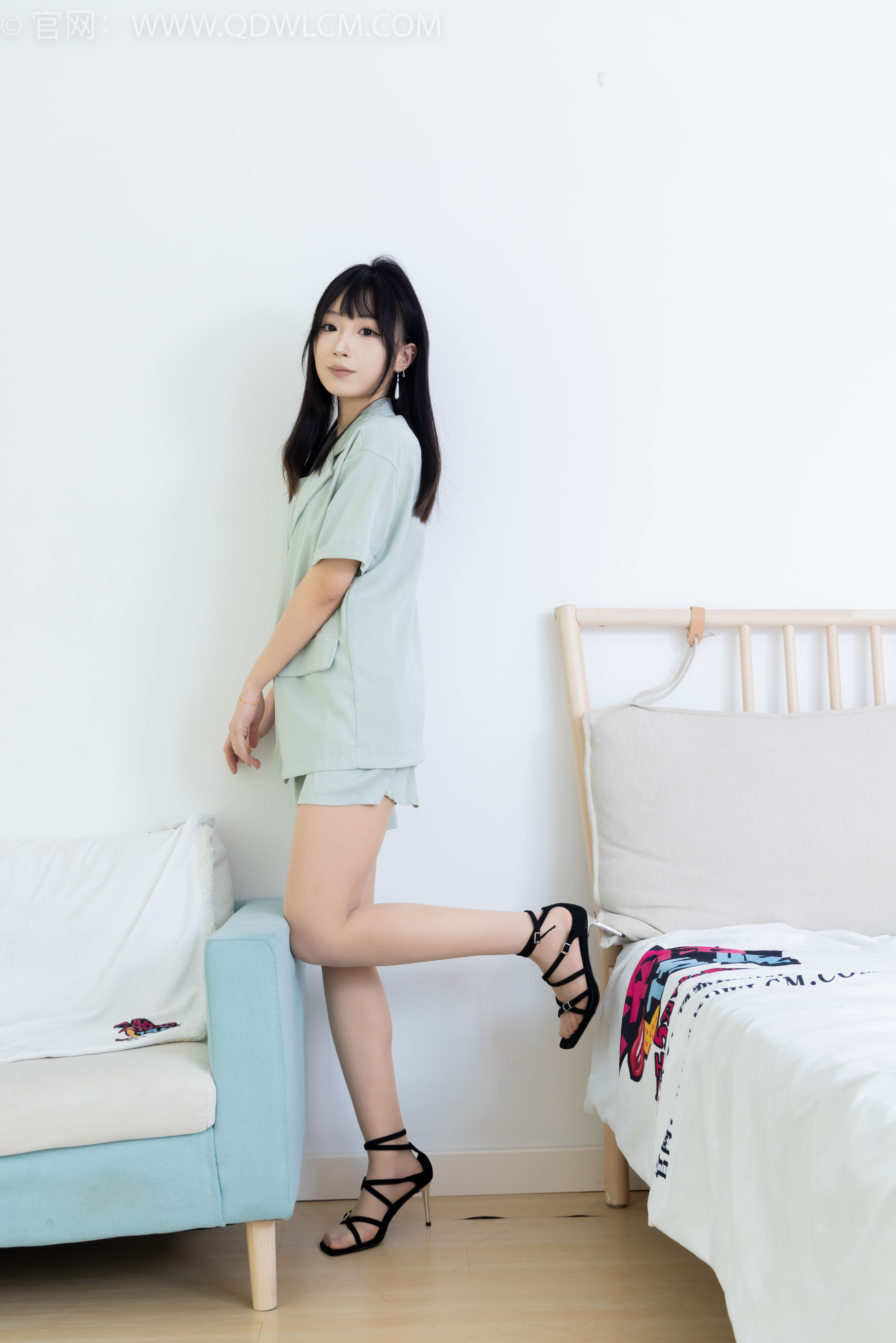 物恋传媒 No.2217 嘟嘟 - 正午阳光/(160P)