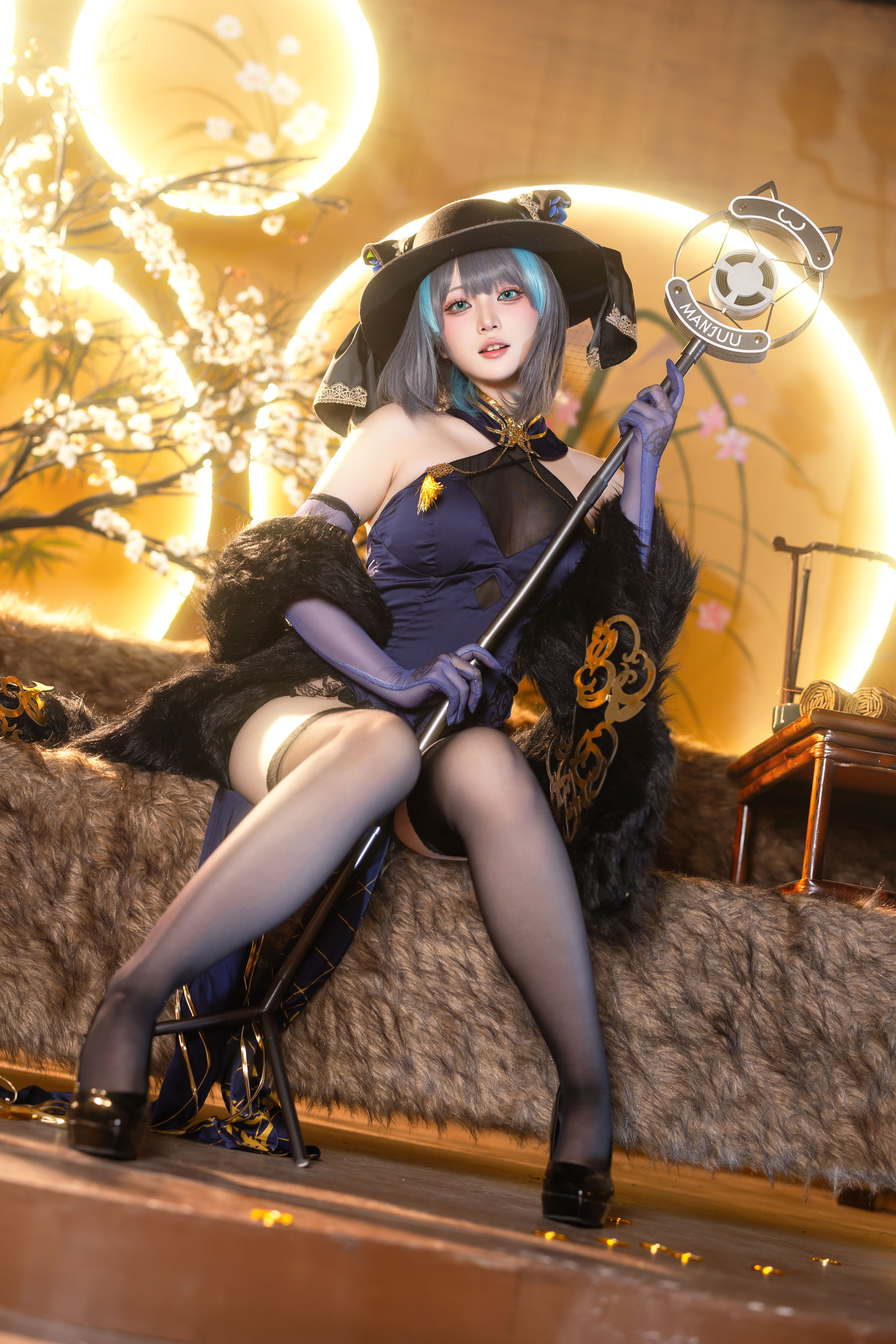 屿鱼 - 金装猫猫头/(60P)