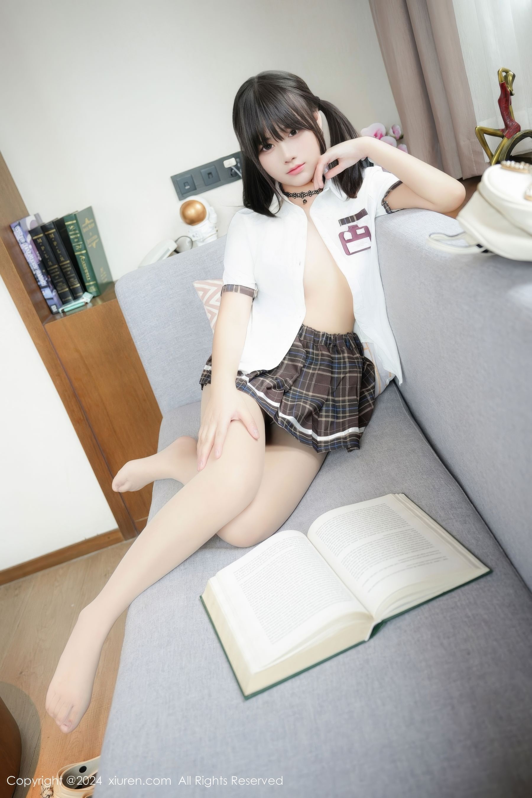 [秀人XiuRen] 2024.12.10 No.9573 姚若兮vay/(53P)