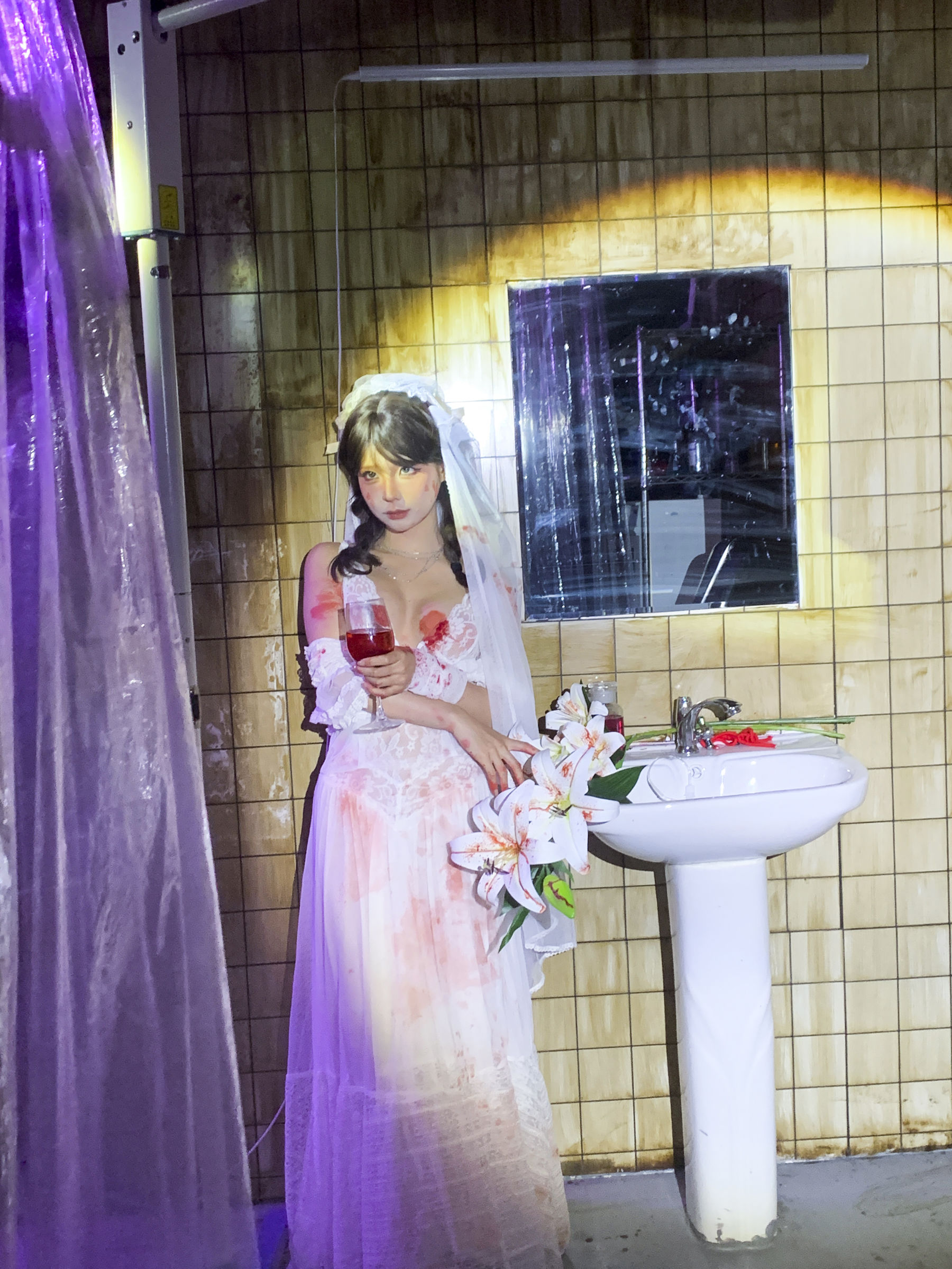 动漫博主蠢沫沫 - 废墟新娘/(133P)