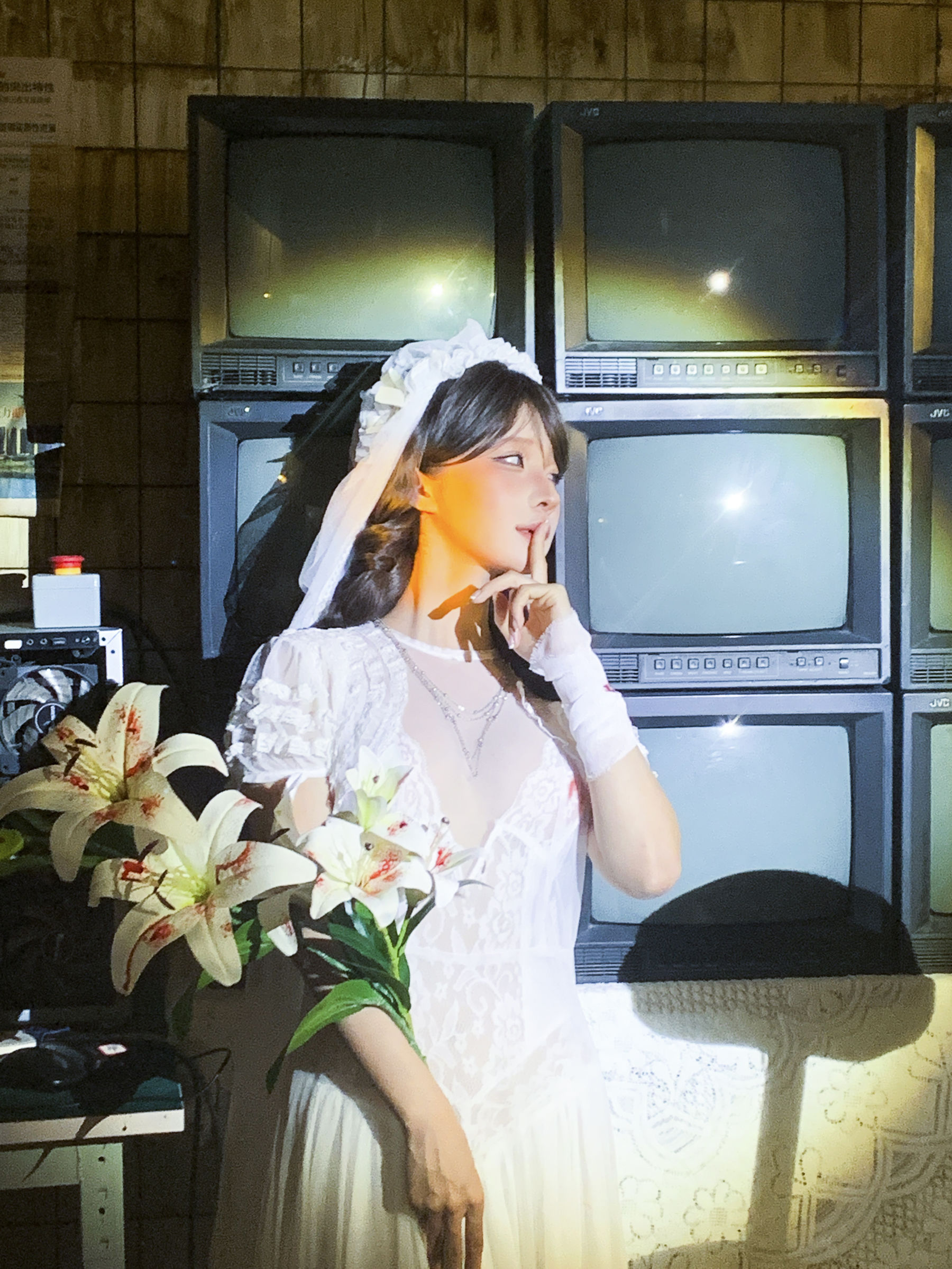 动漫博主蠢沫沫 - 废墟新娘/(133P)