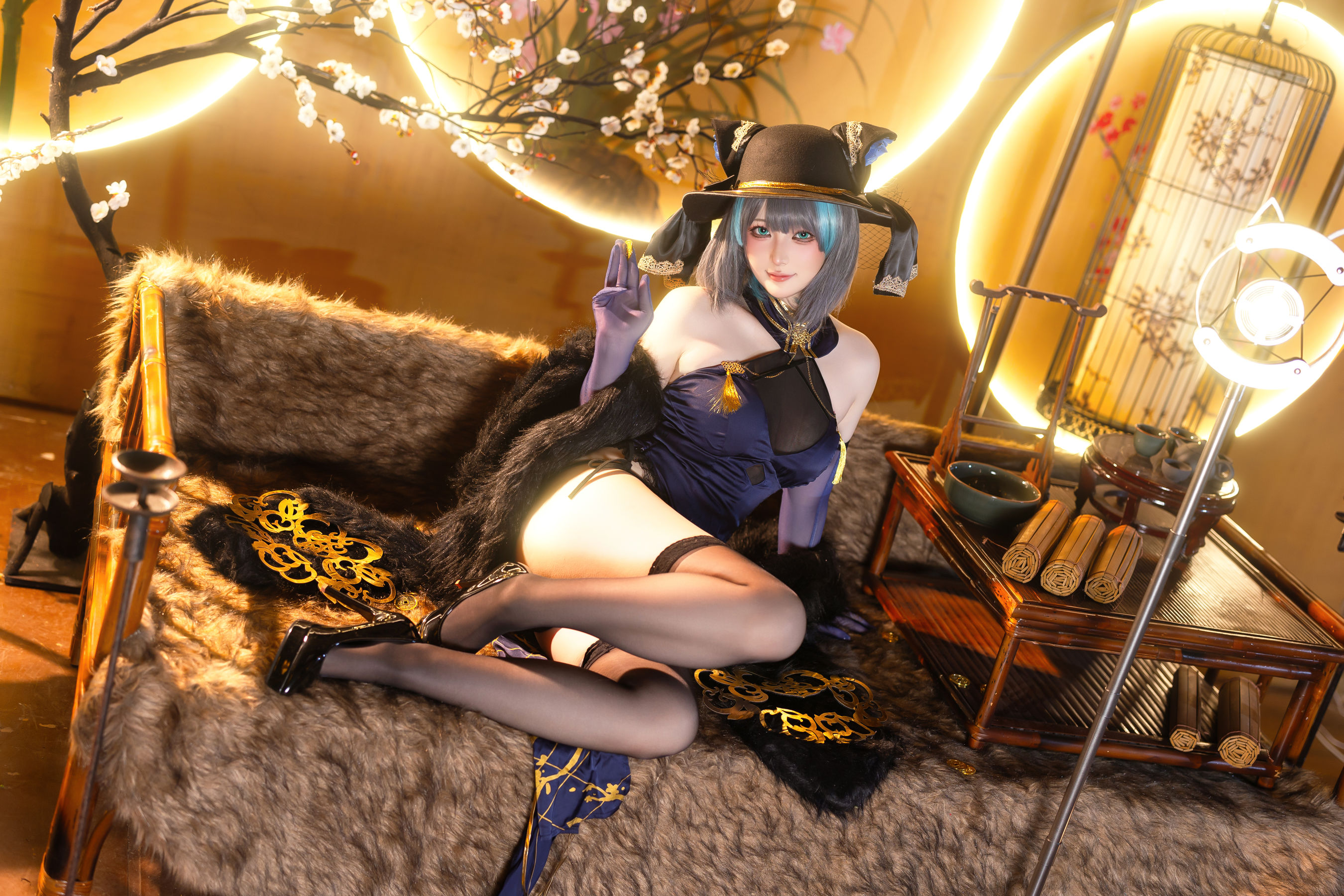 屿鱼 - 金装猫猫头/(60P)