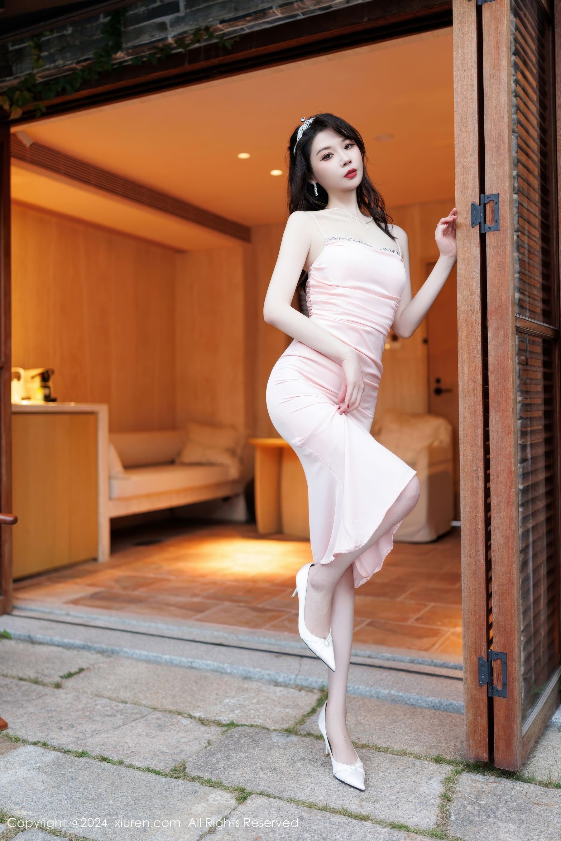 [秀人XiuRen] 2024.12.11 No.9584 梦心玥/(91P)