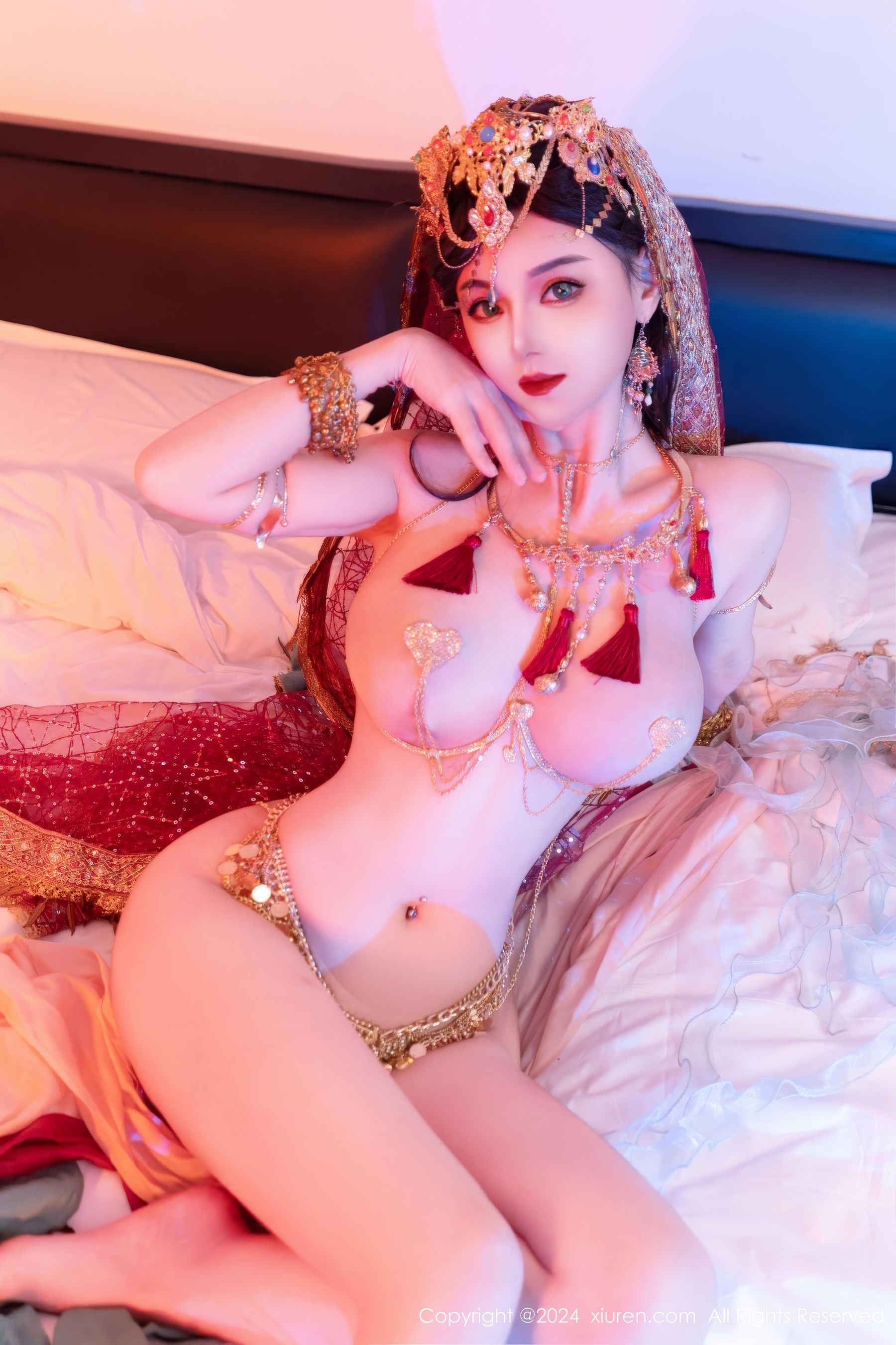 [秀人XiuRen] 2024.12.12 No.9585 不吃冰淇淋/(89P)