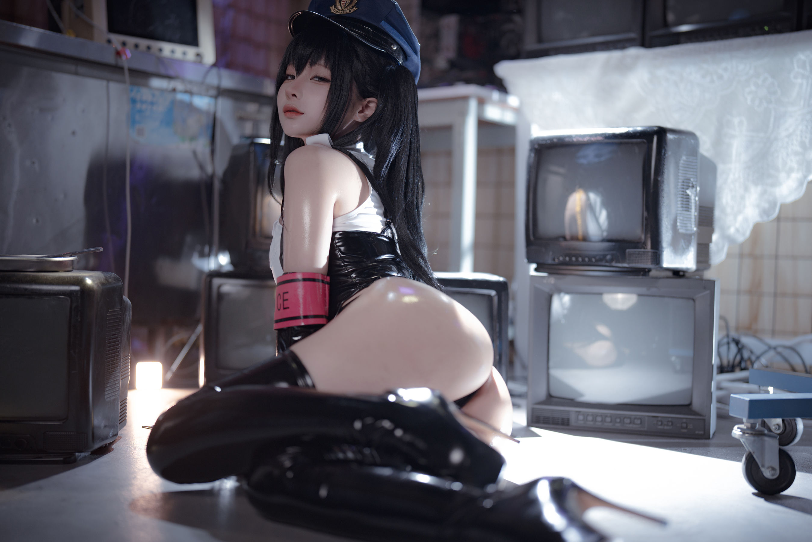 动漫博主蠢沫沫 - 沙希女警/(118P)