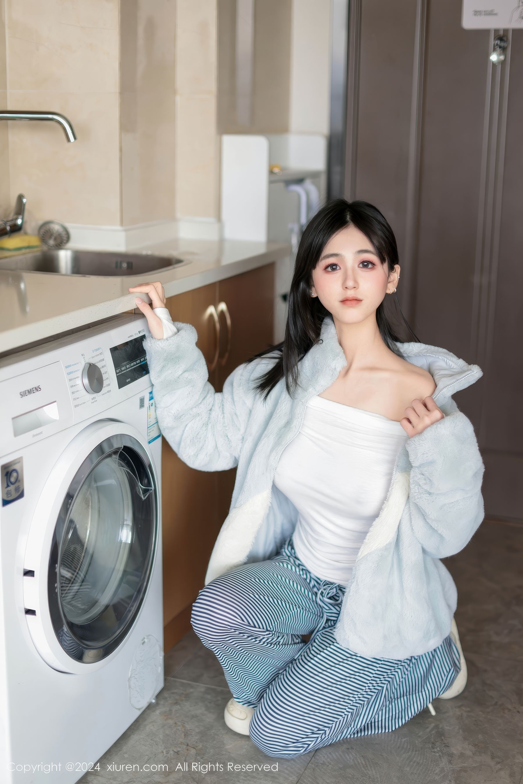 [秀人XiuRen] 2024.12.16 No.9605 奶芙乔乔/(85P)