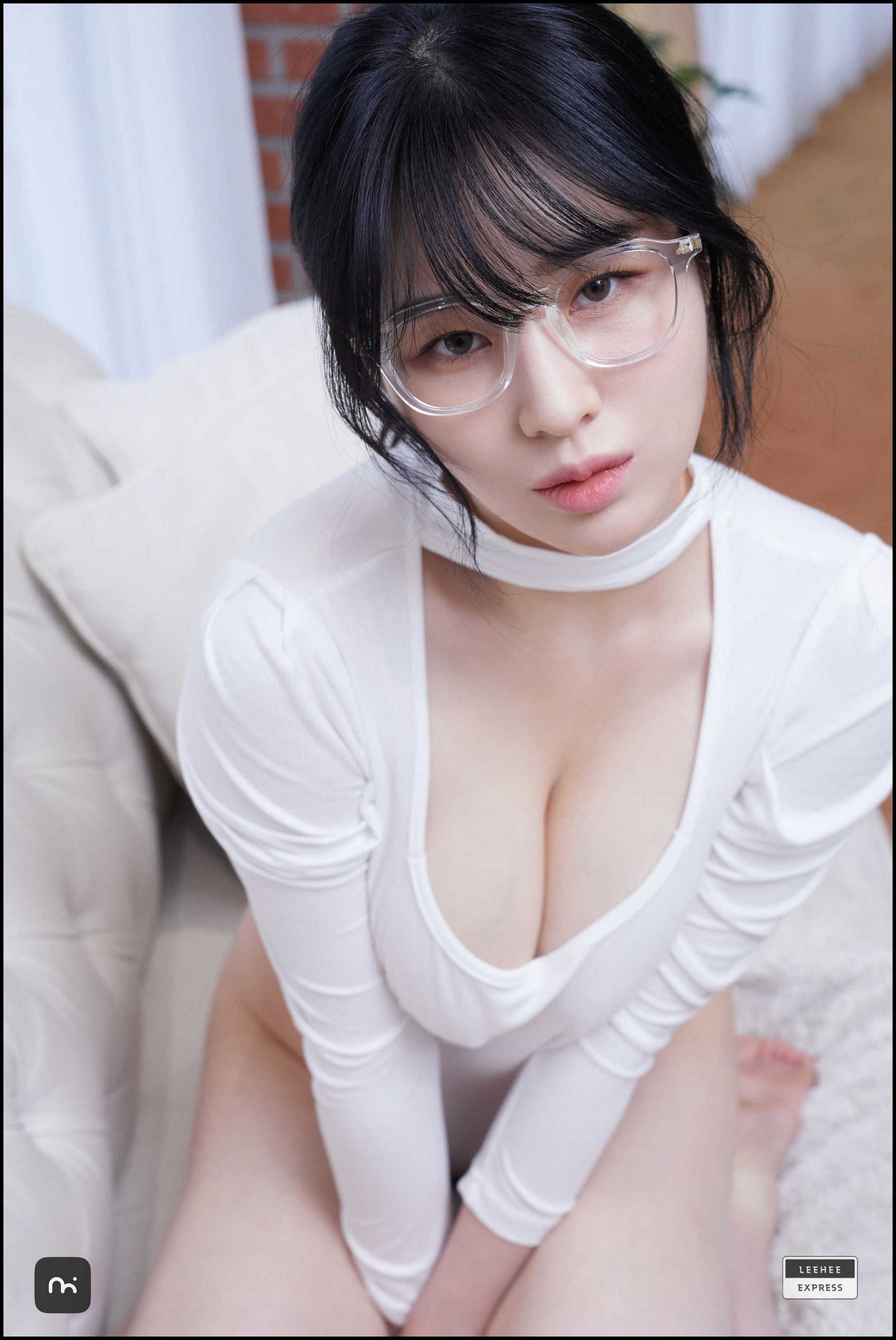 [LEEHEE EXPRESS] LEBE-237 - Woo/(43P)