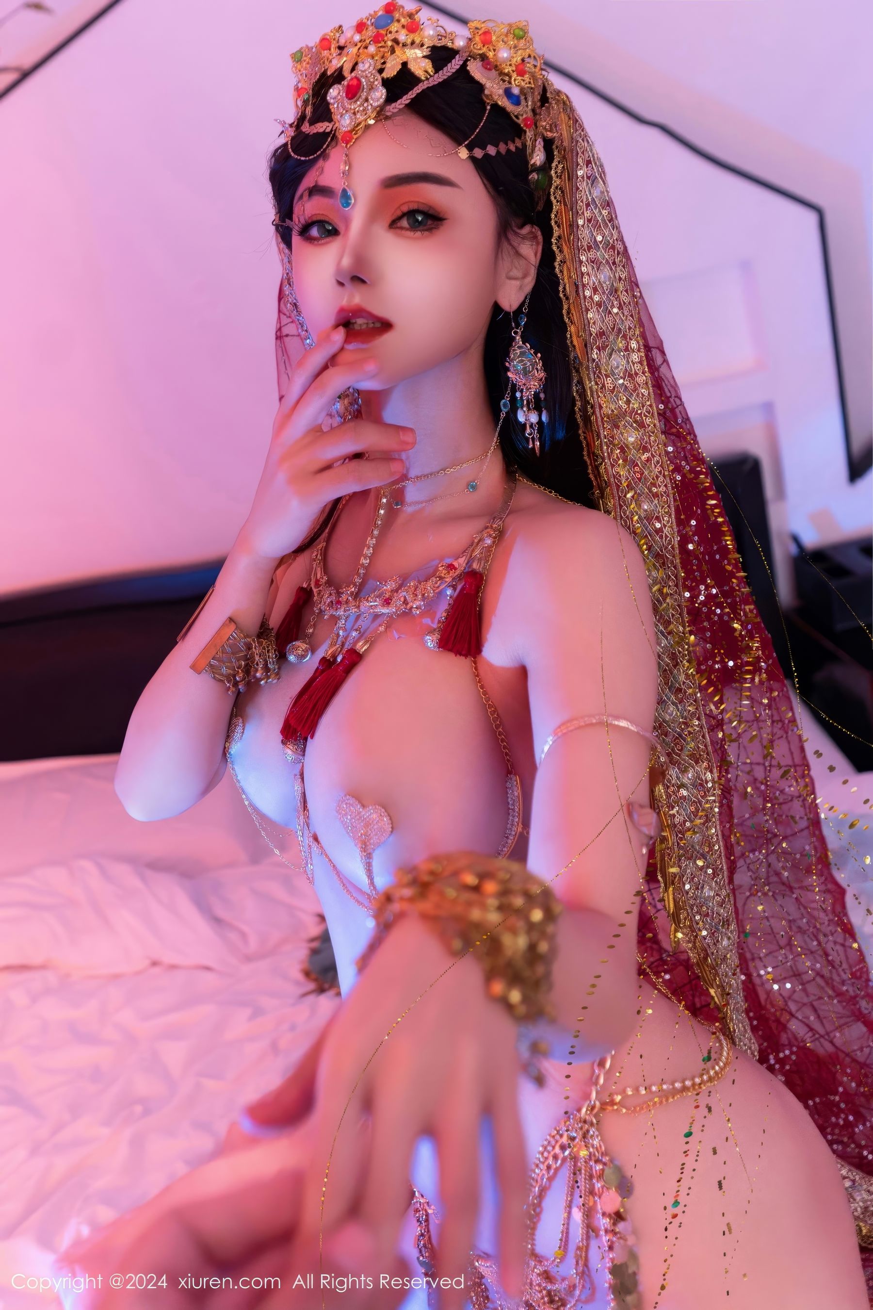 [秀人XiuRen] 2024.12.12 No.9585 不吃冰淇淋/(89P)