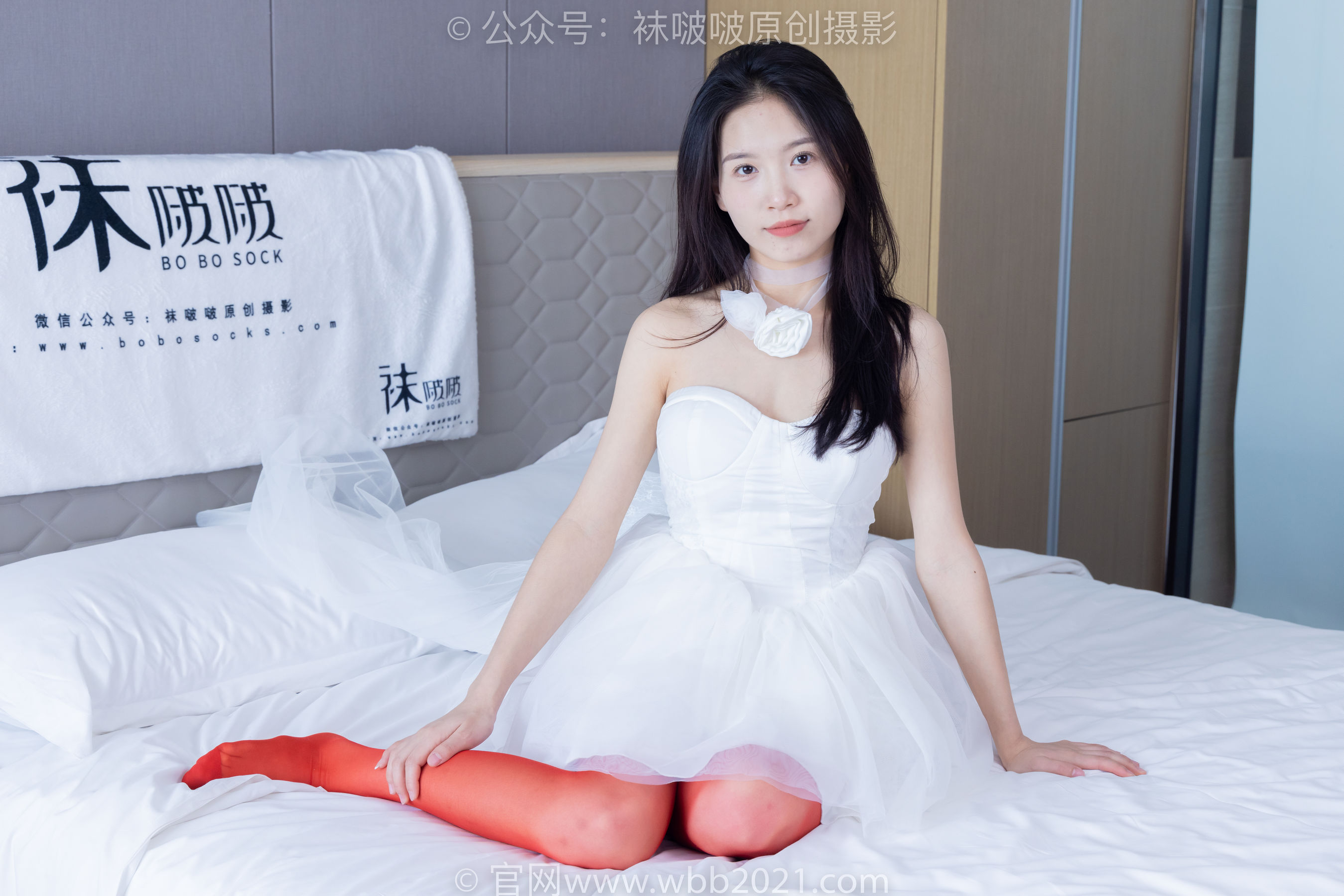 BoBoSocks袜啵啵 No.478 芝士 - 两双高跟鞋、黑丝、红丝/(169P)