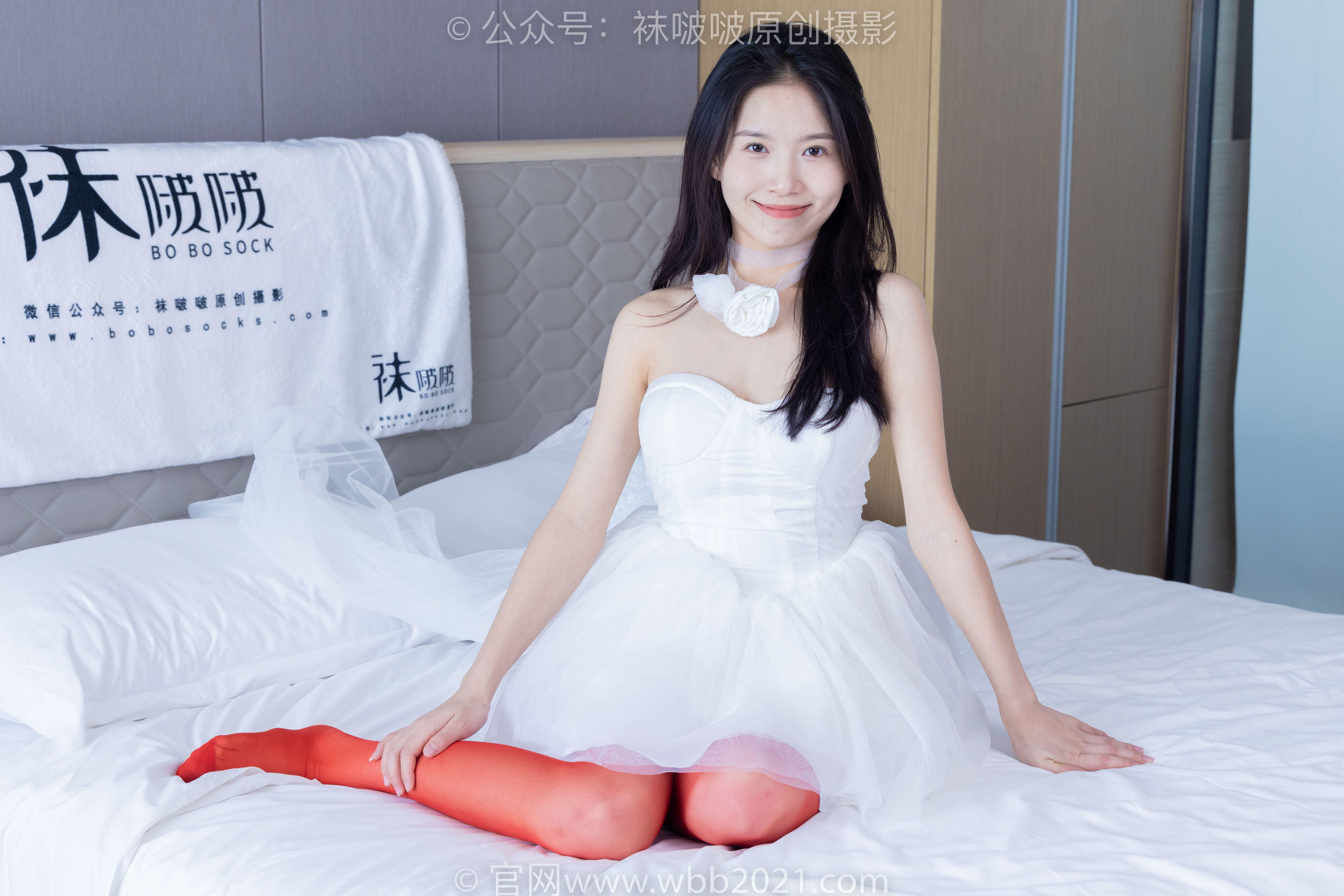 BoBoSocks袜啵啵 No.478 芝士 - 两双高跟鞋、黑丝、红丝/(169P)