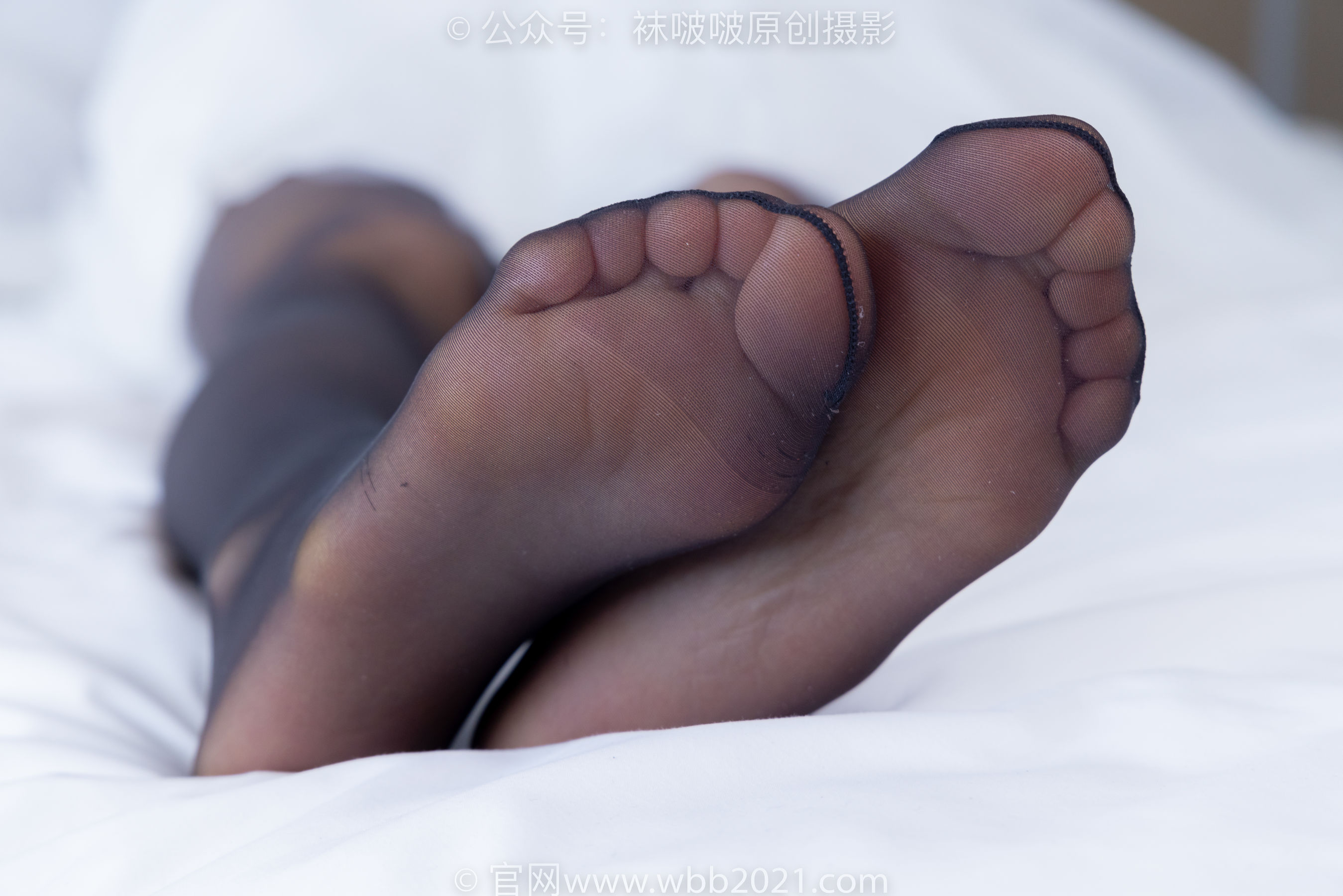 BoBoSocks袜啵啵 No.478 芝士 - 两双高跟鞋、黑丝、红丝/(169P)