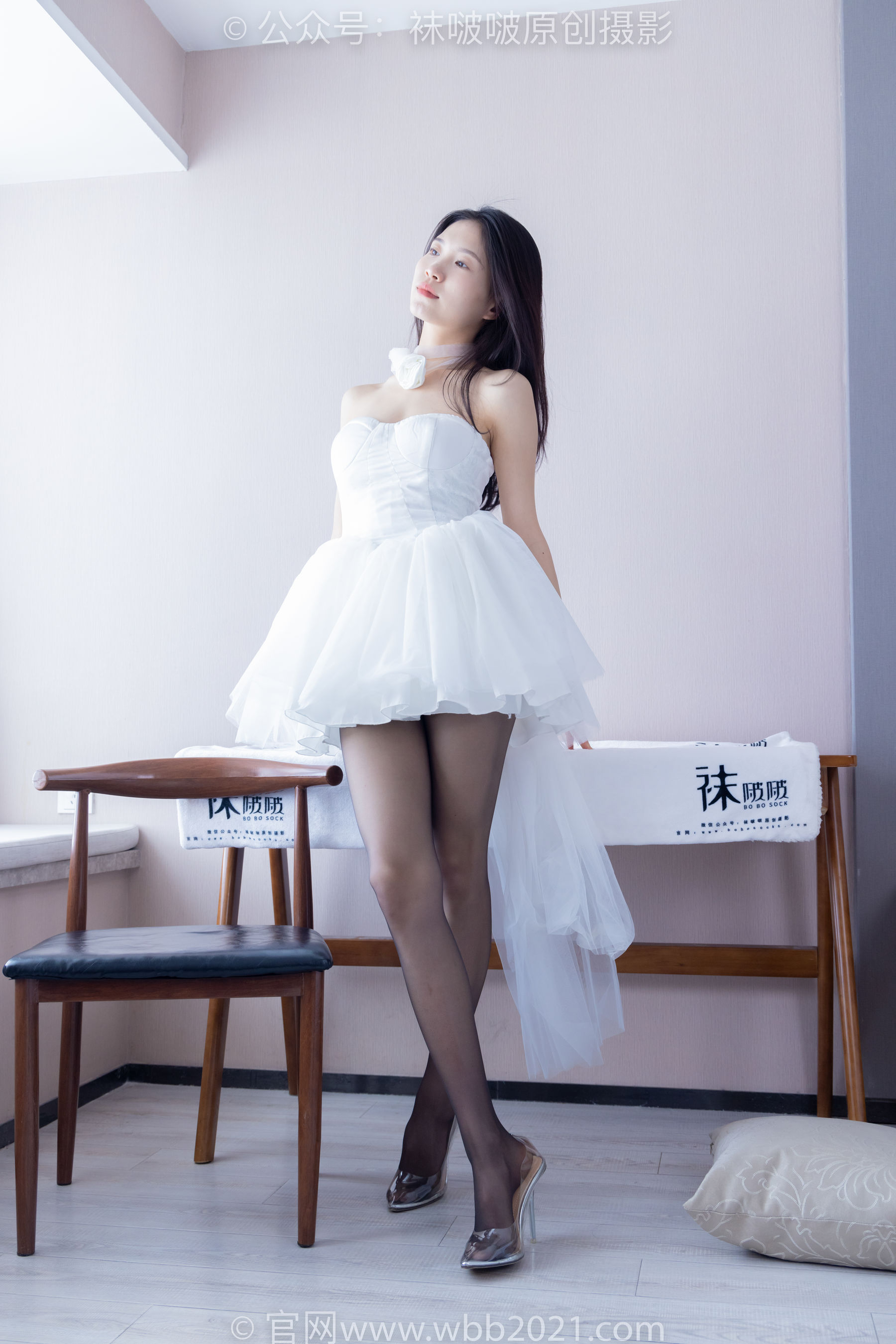 BoBoSocks袜啵啵 No.478 芝士 - 两双高跟鞋、黑丝、红丝/(169P)