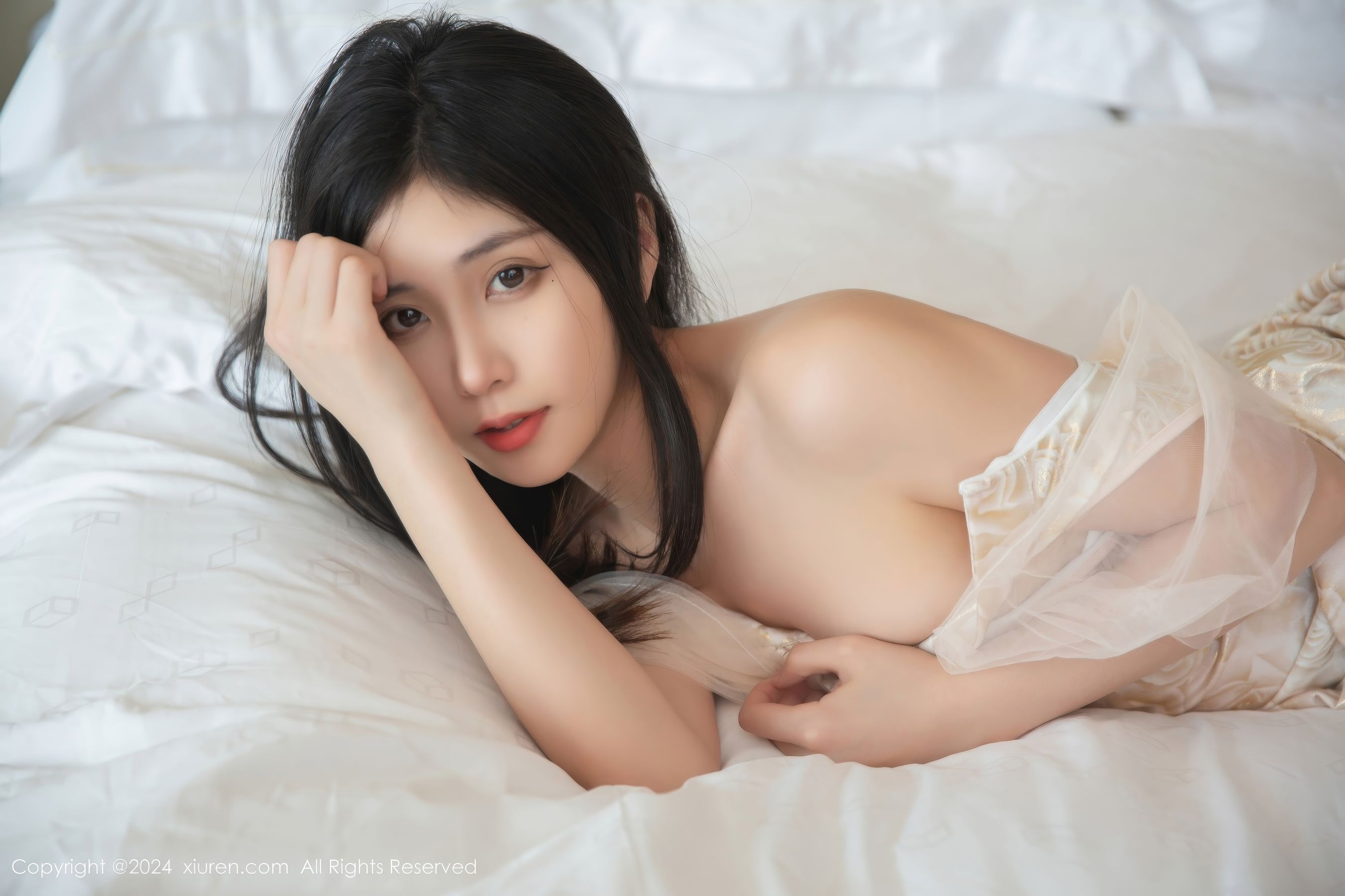 [秀人XiuRen] 2024.12.11 No.9583 刘婷婷/(80P)