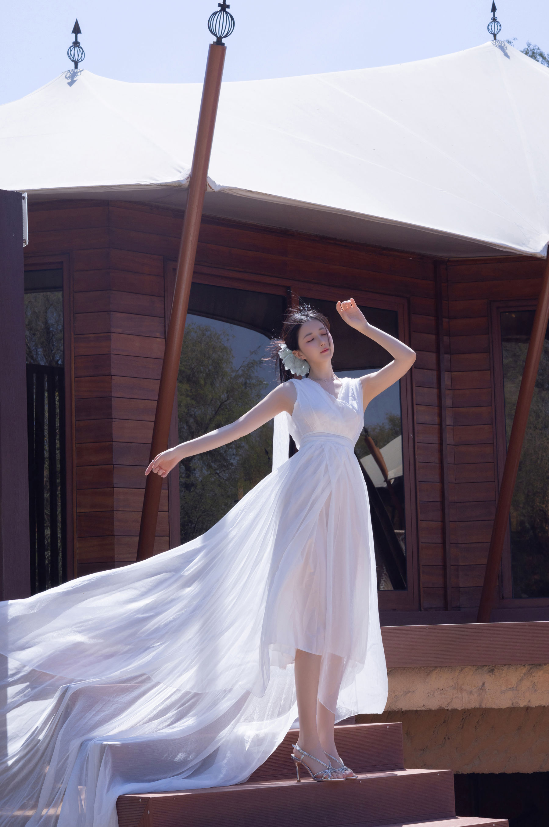 鱼子酱 沙漠之花写真/(50P)