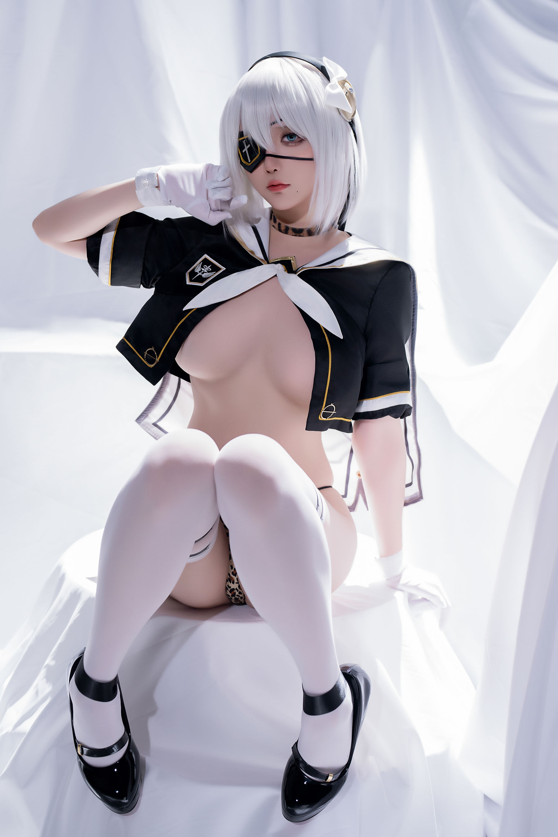 Coser小姐姐 星之迟迟 - 尼尔同人 2B学生服/(29P)