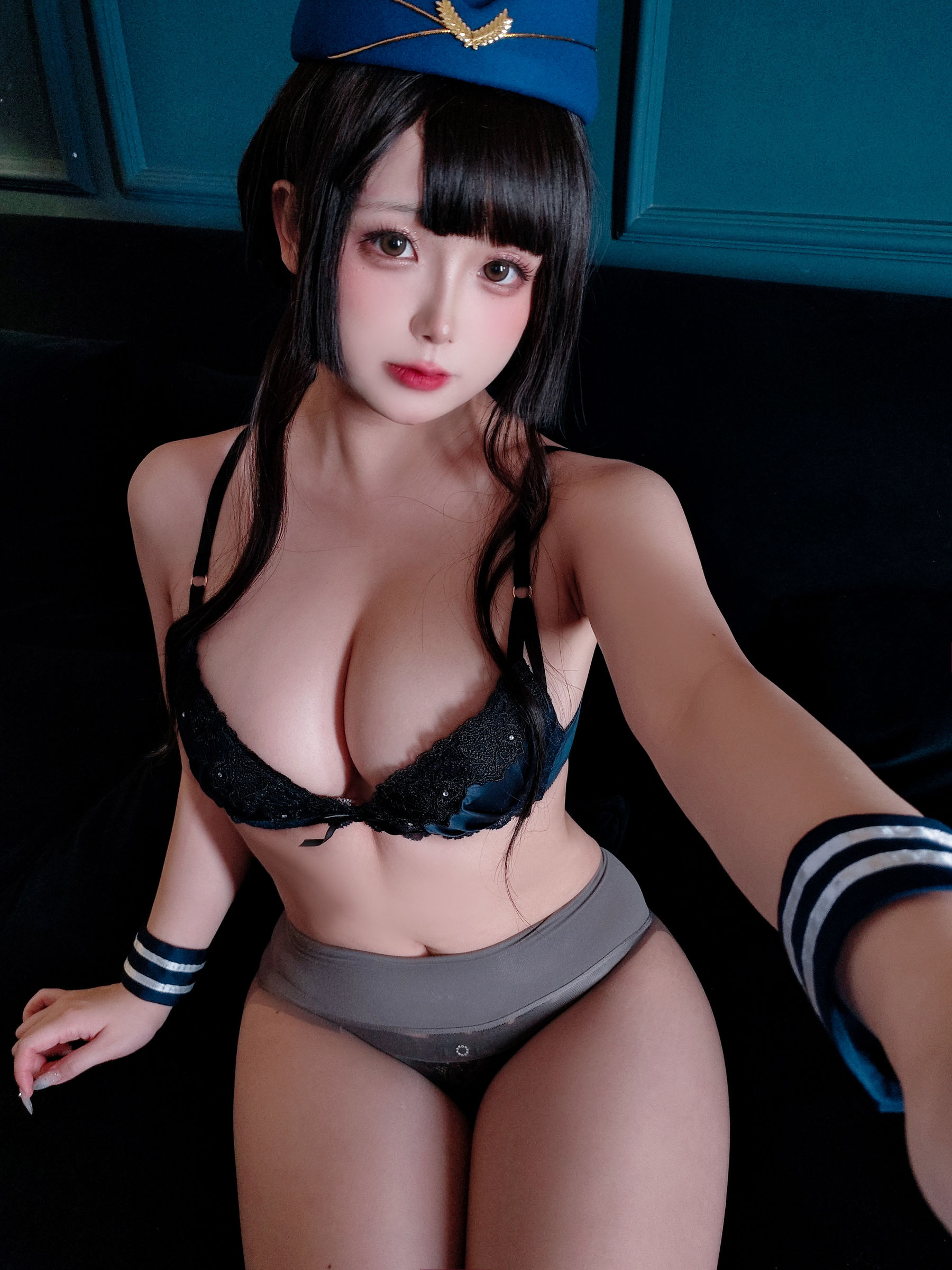 Cosplay 日奈娇 - 头等舱休息室/(116P)