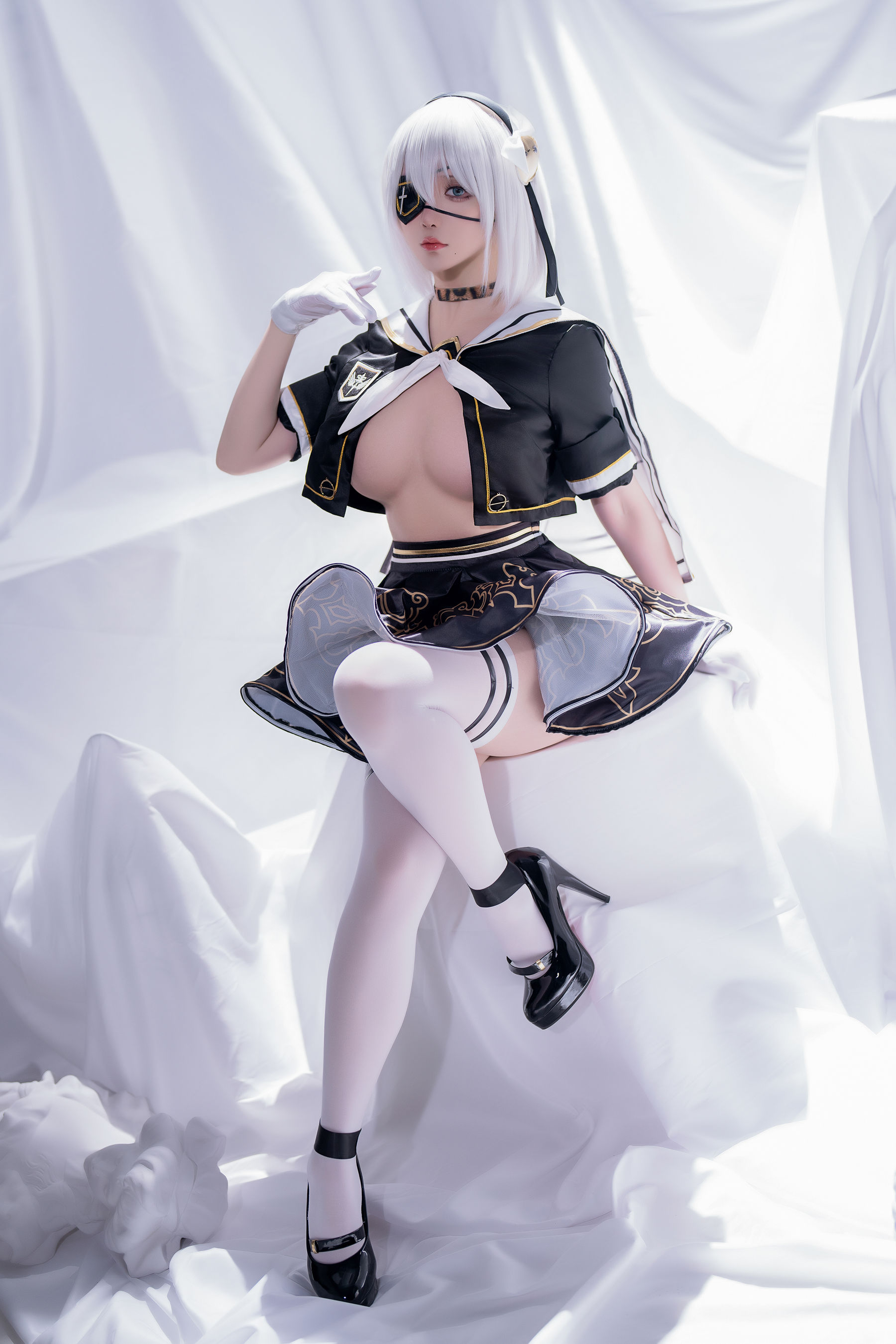 Coser小姐姐 星之迟迟 - 尼尔同人 2B学生服/(29P)