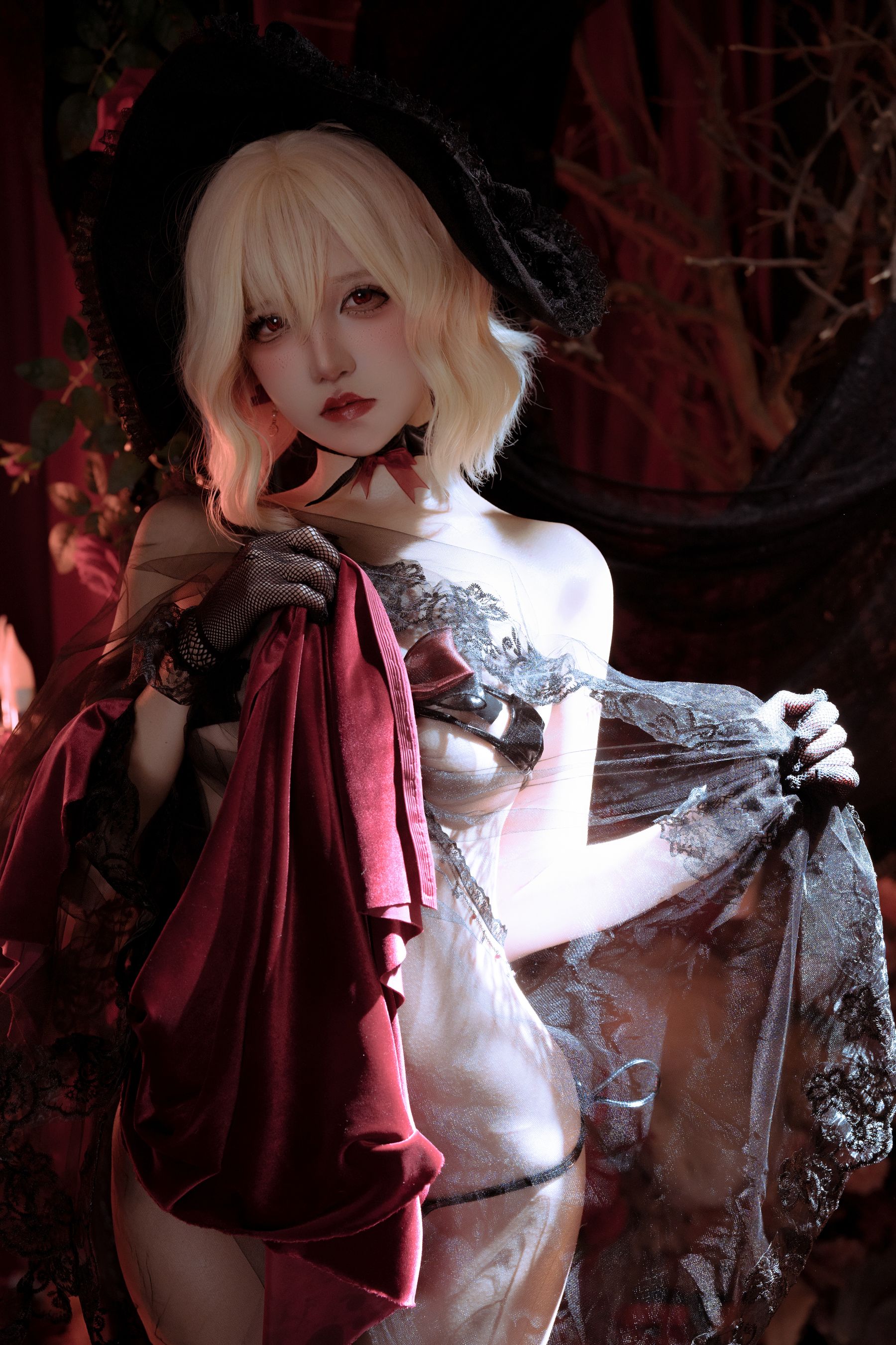 鬼马少女阿薰kaOri - 魔女姐姐/(90P)