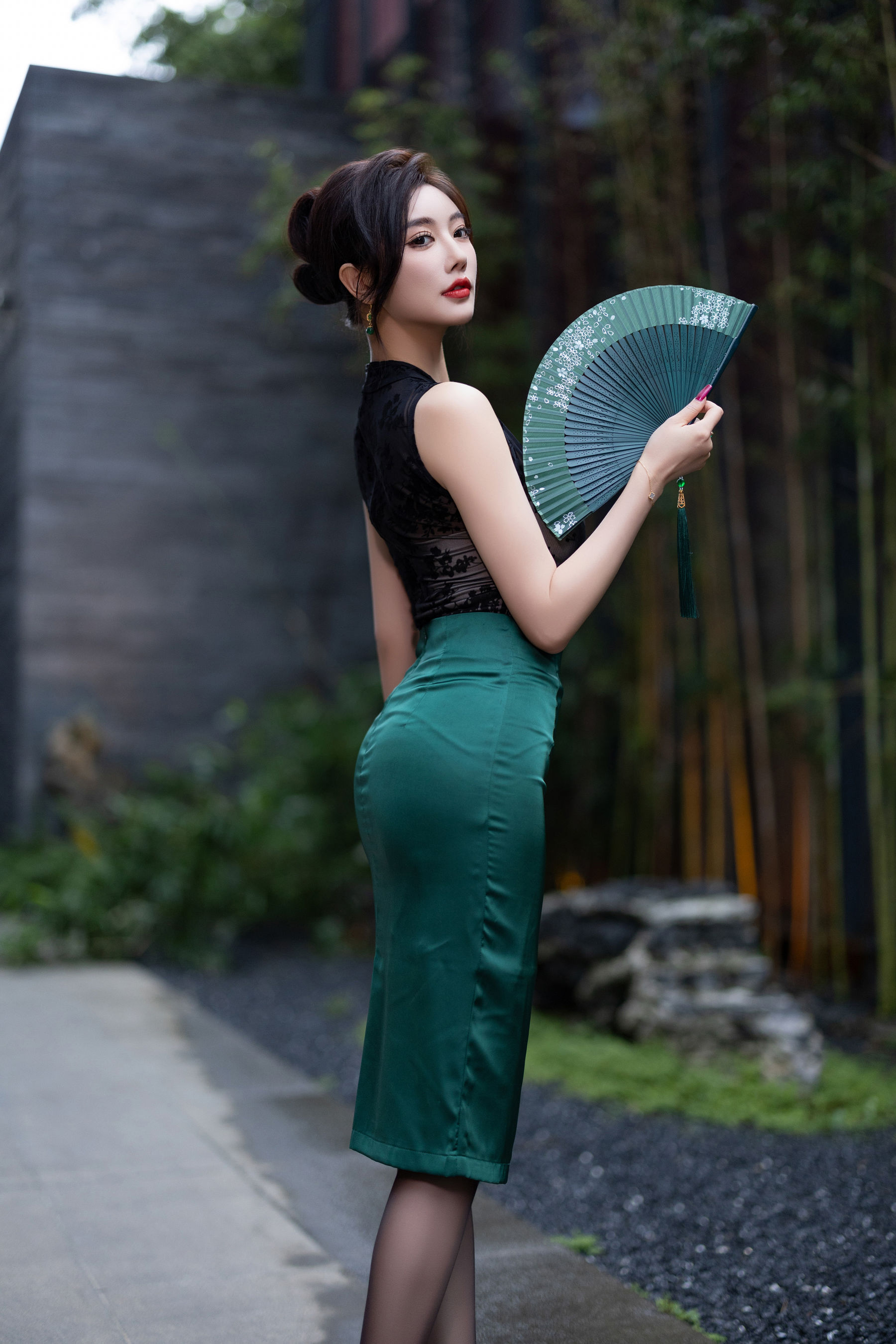 杨晨晨 - 绿色长裙/(100P)