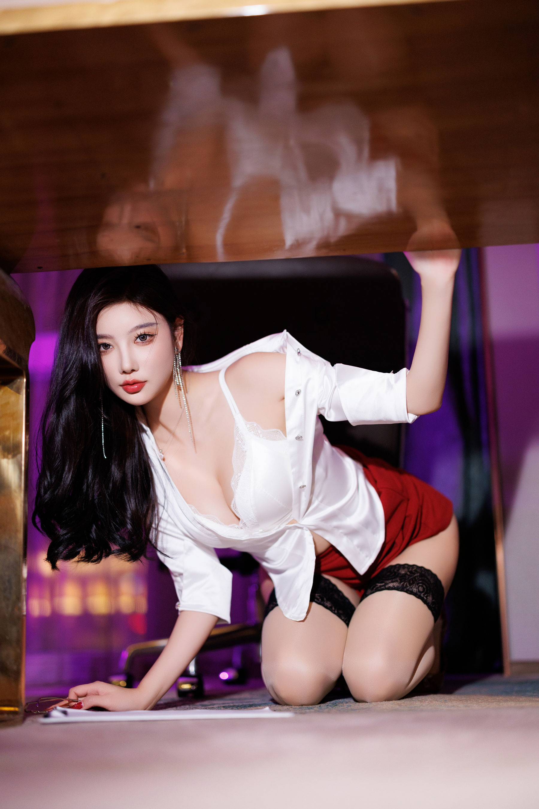 杨晨晨 - 红色短裙/(110P)