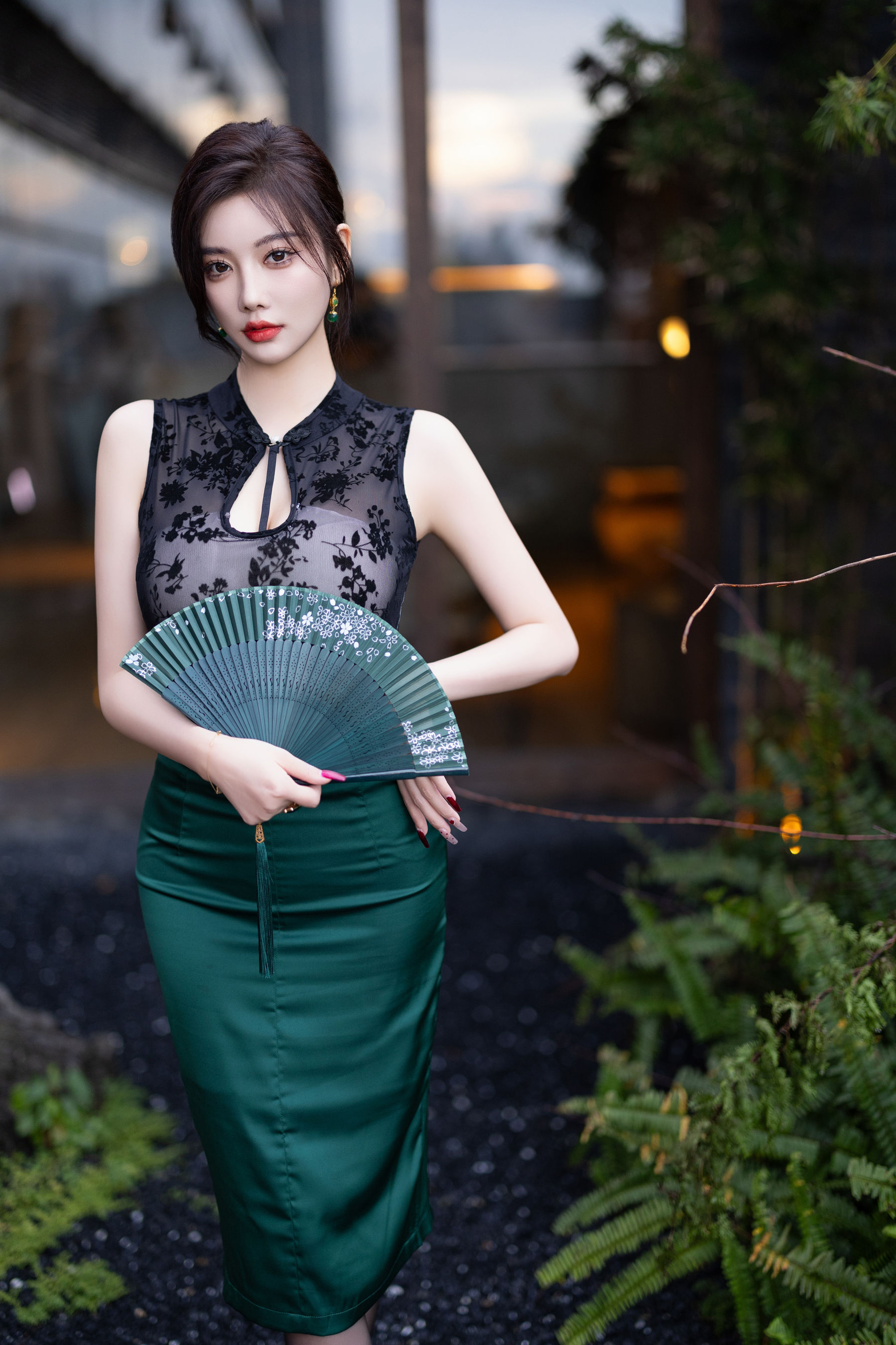 杨晨晨 - 绿色长裙/(100P)